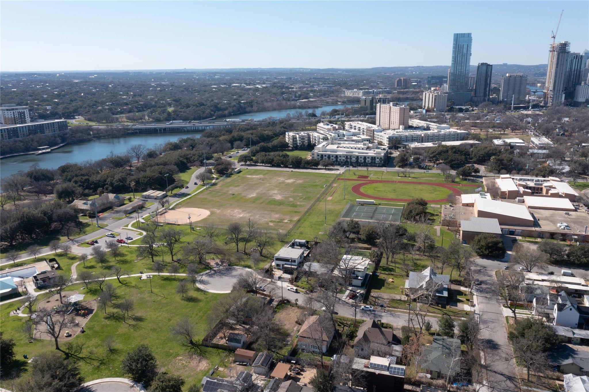 33 Chalmers Ave Property Photo 33