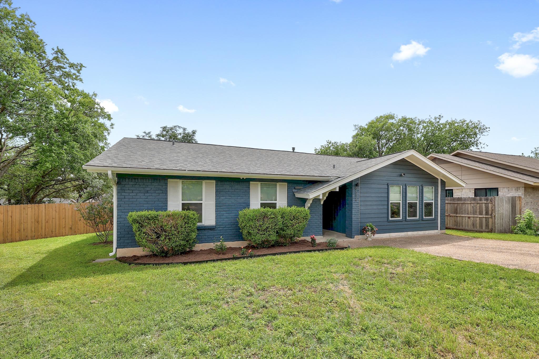 9614 Chukar Cir Property Photo 5