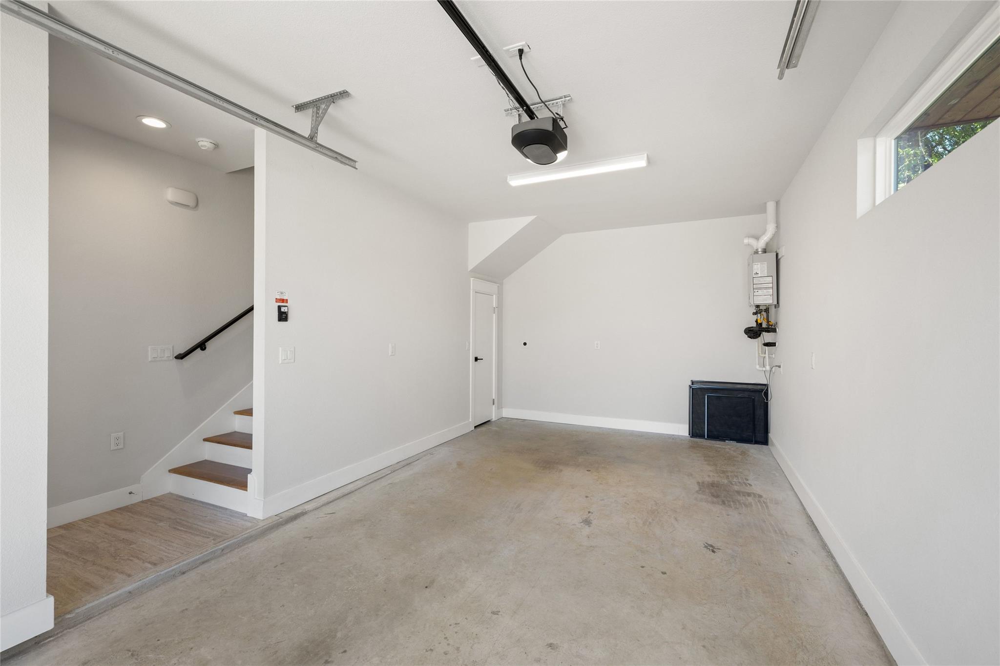 4400 Jinx Ave #2 Property Photo 31