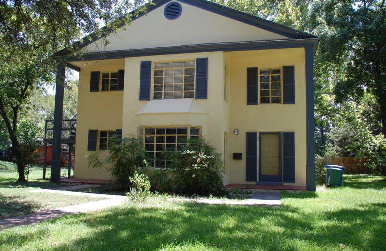 1305 Kirkwood Rd B Property Photo