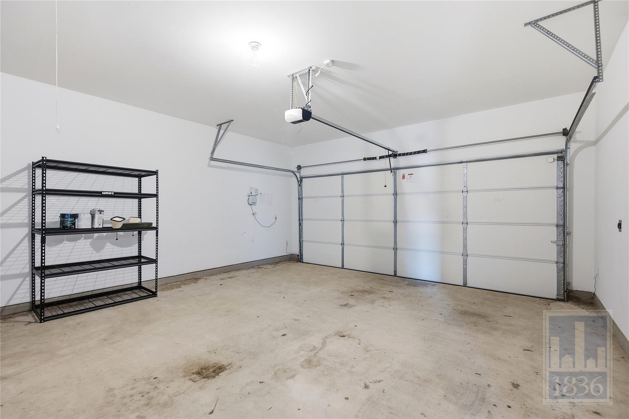 13705 Menard Way Property Photo 16