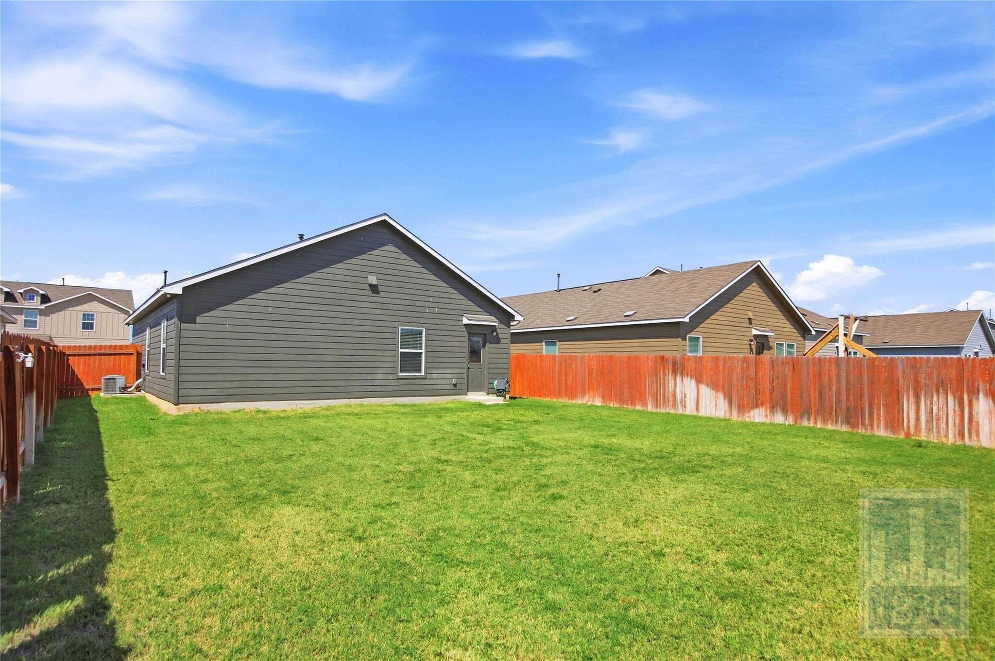 13705 Menard Way Property Photo 18