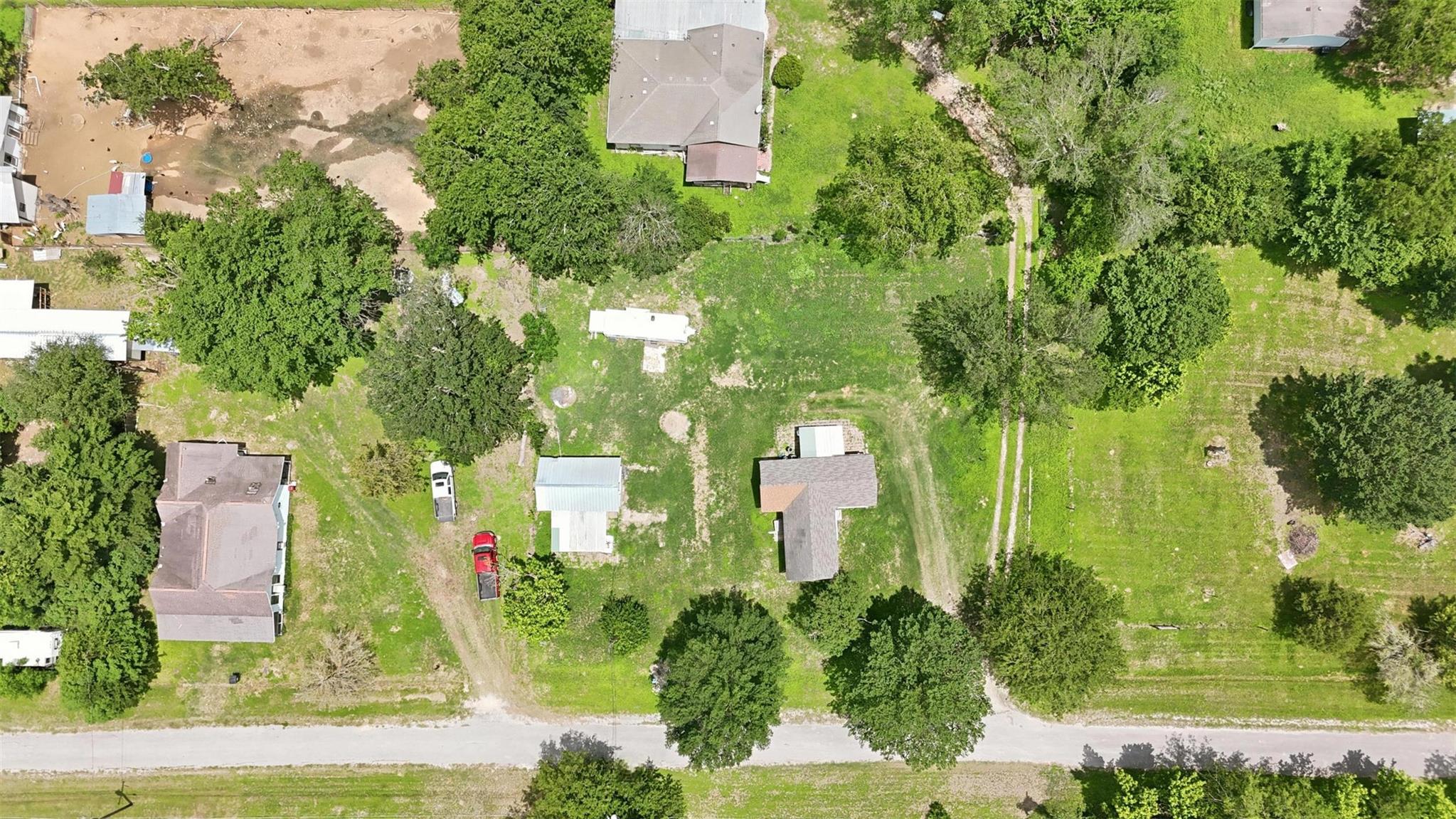 148 Brenham St Property Photo 3