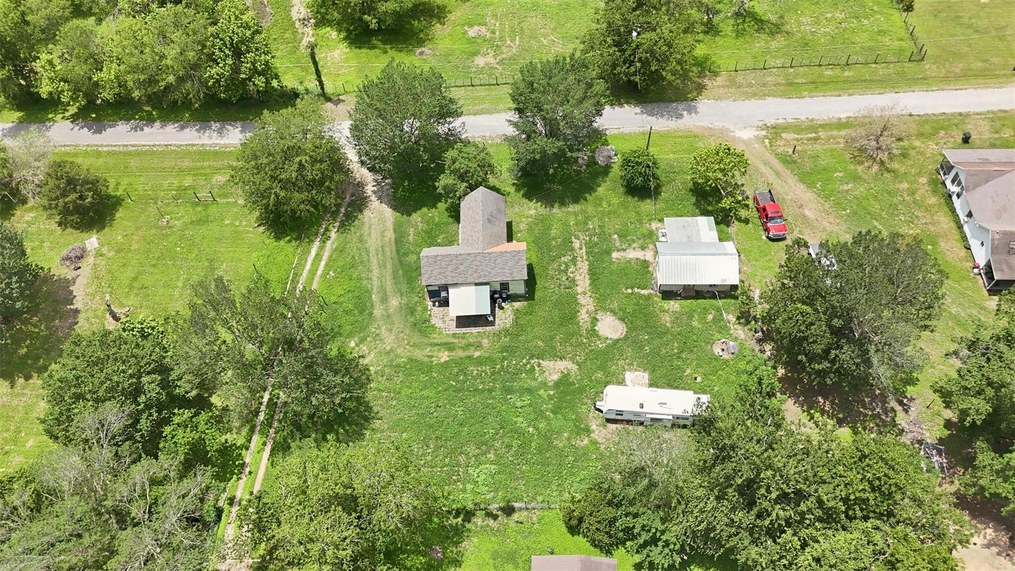 148 Brenham St Property Photo 7