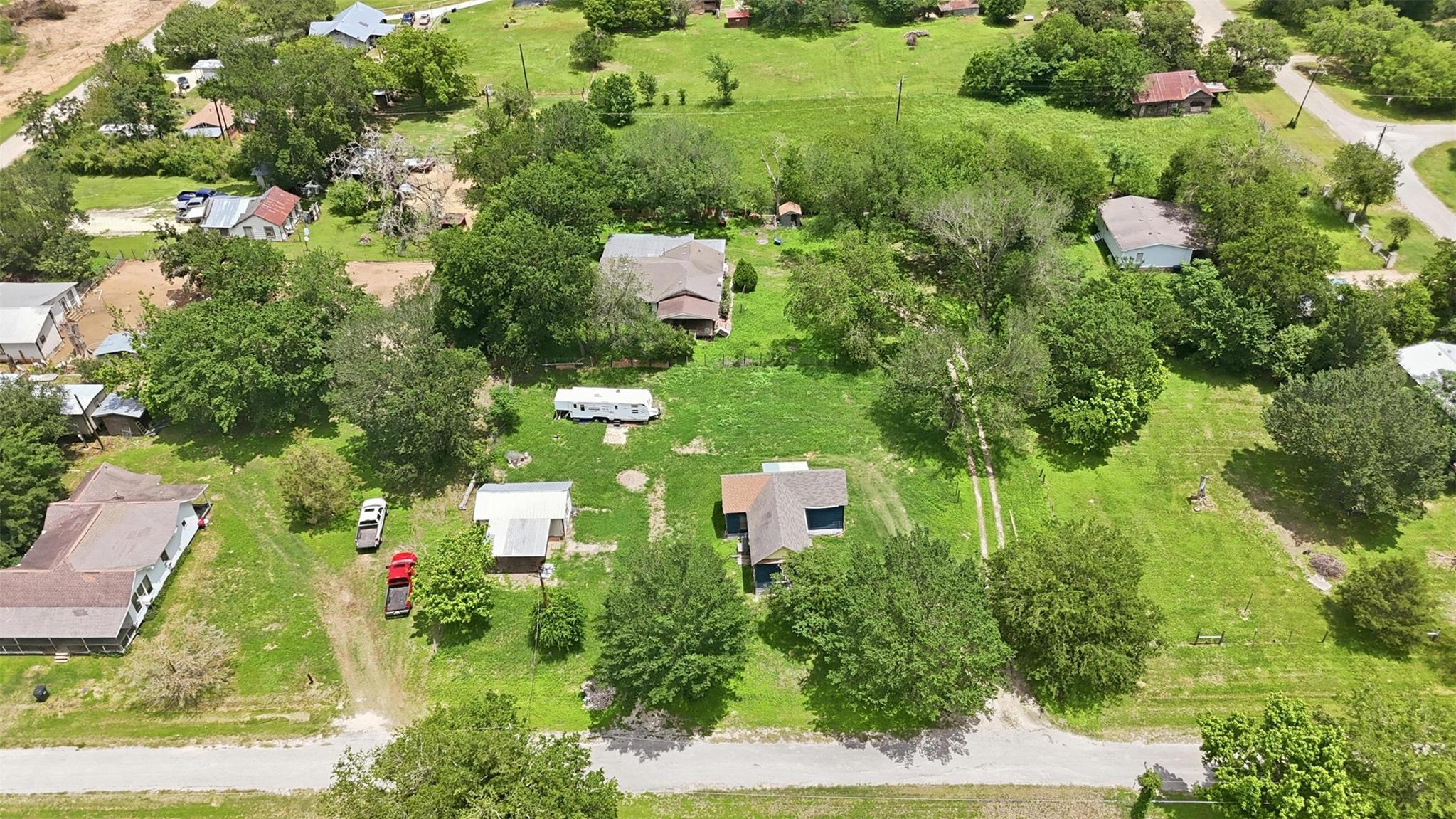 148 Brenham St Property Photo 9