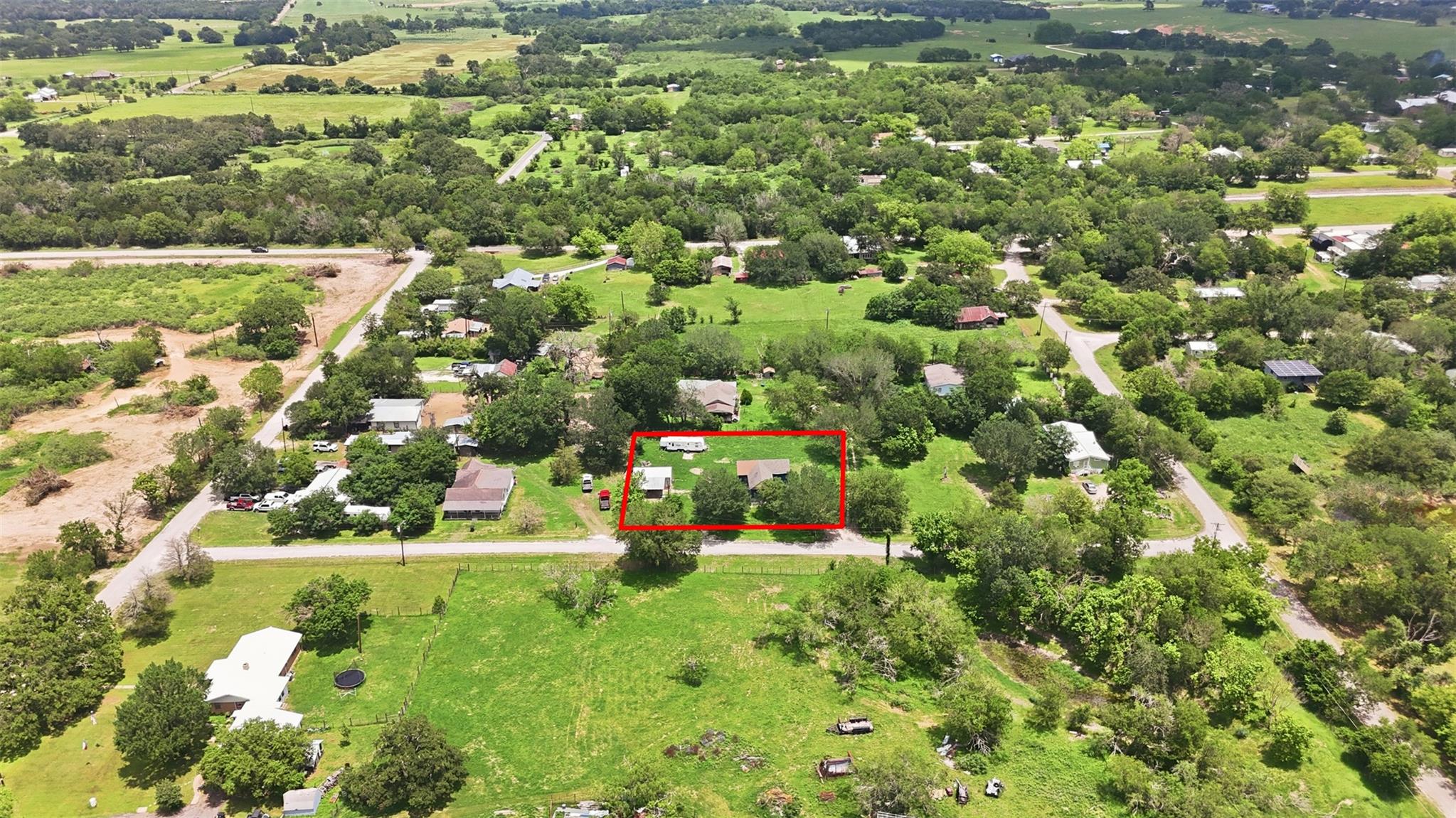 148 Brenham St Property Photo 12