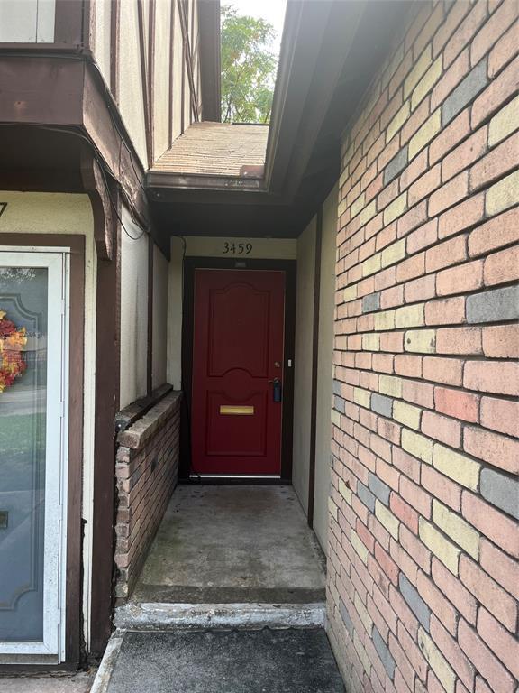 3459 Greystone Dr Property Photo 3