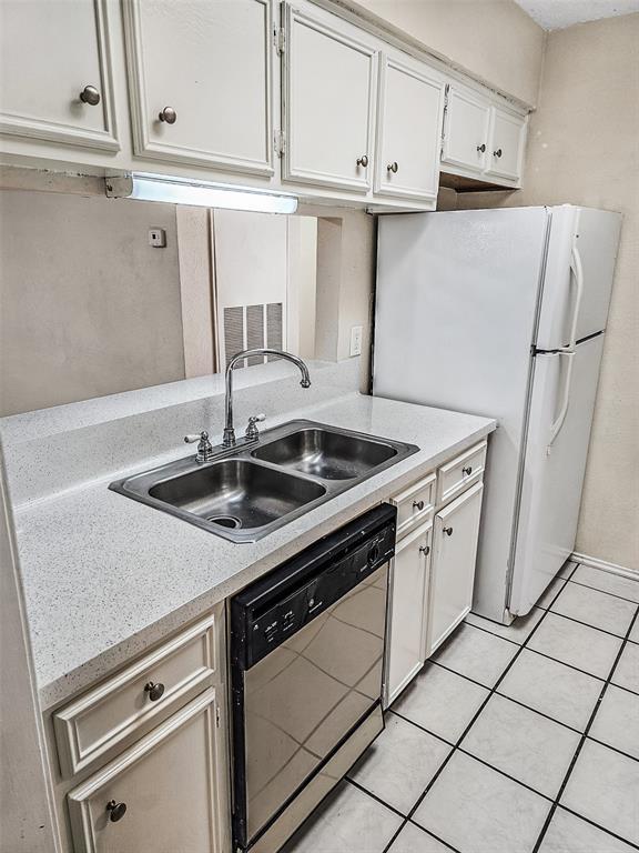 2706 Salado St #303 Property Photo 1