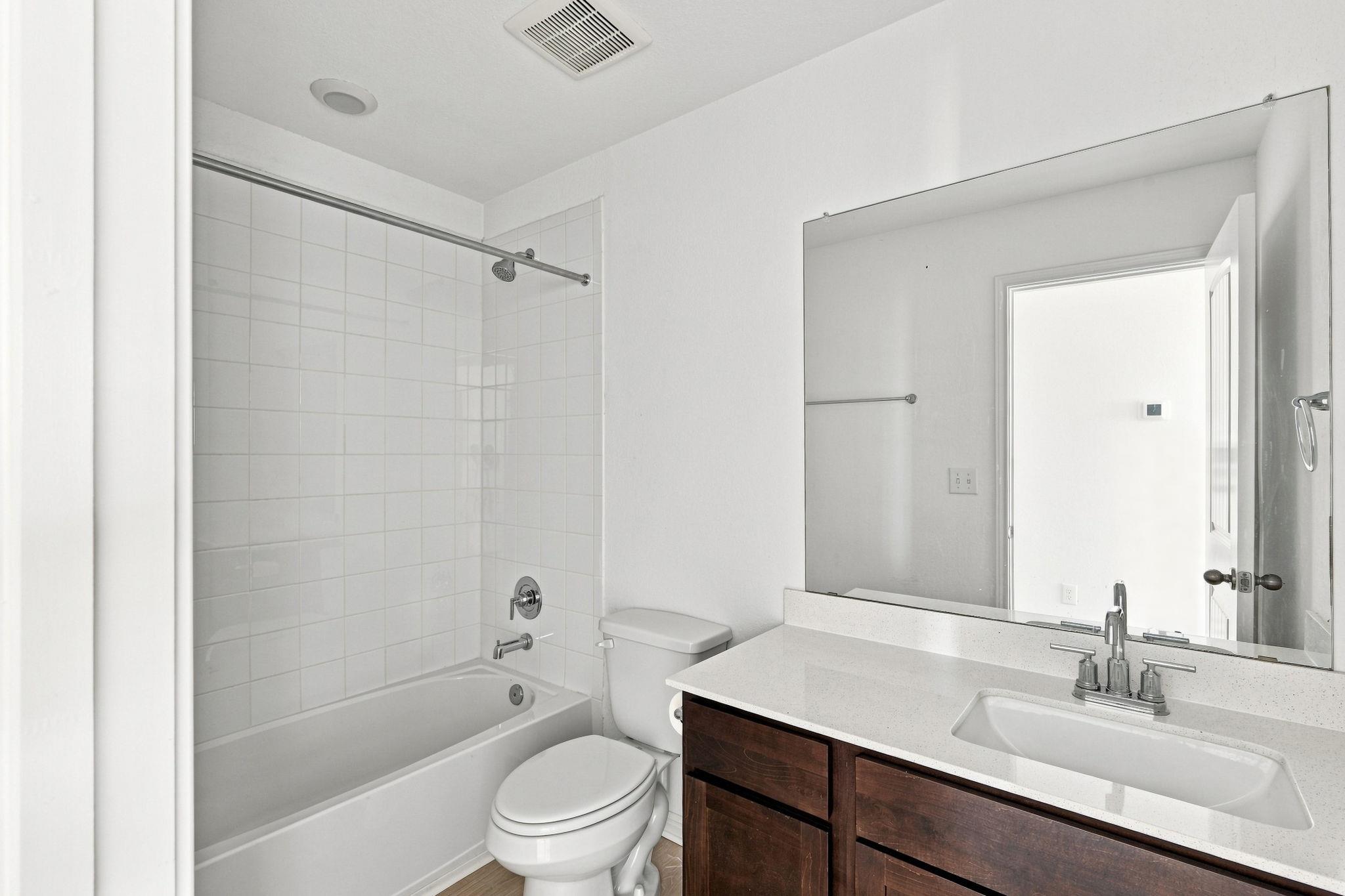 429 Brody Ln Property Photo 9