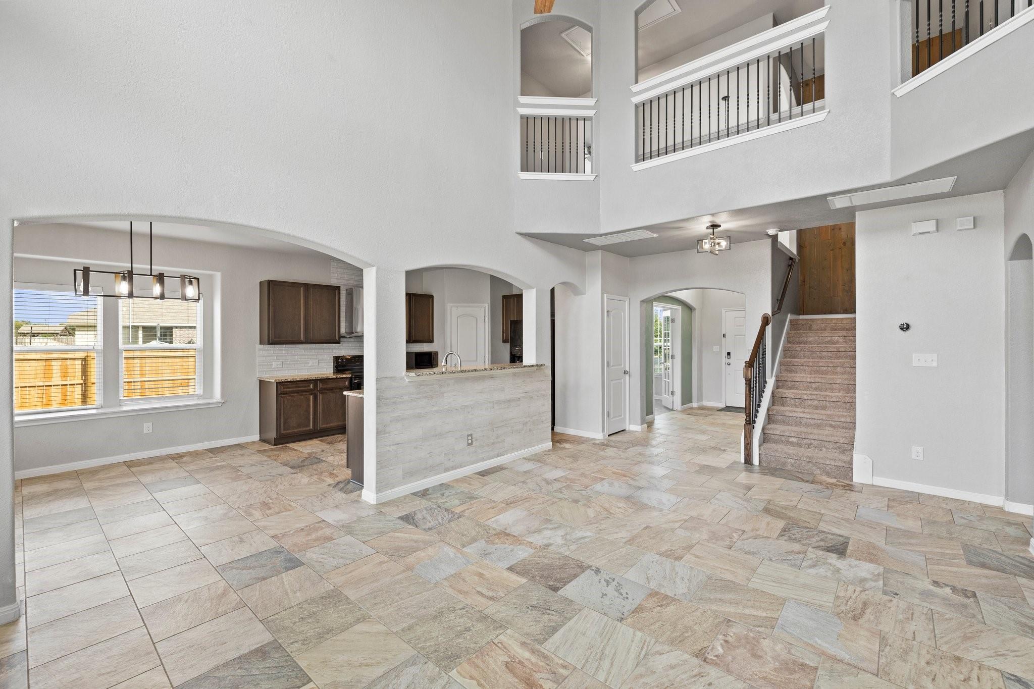424 Hendelson Ln Property Photo 7