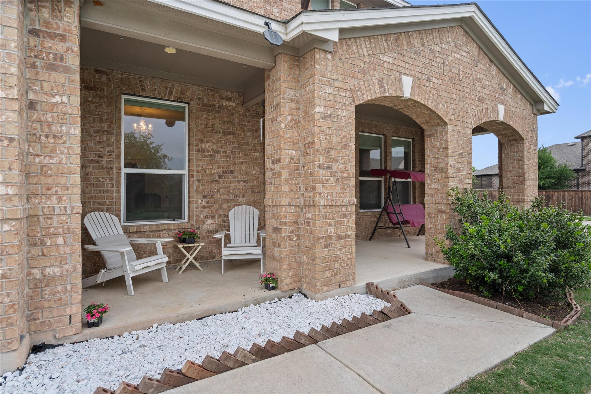1201 Euless Ln Property Photo 4