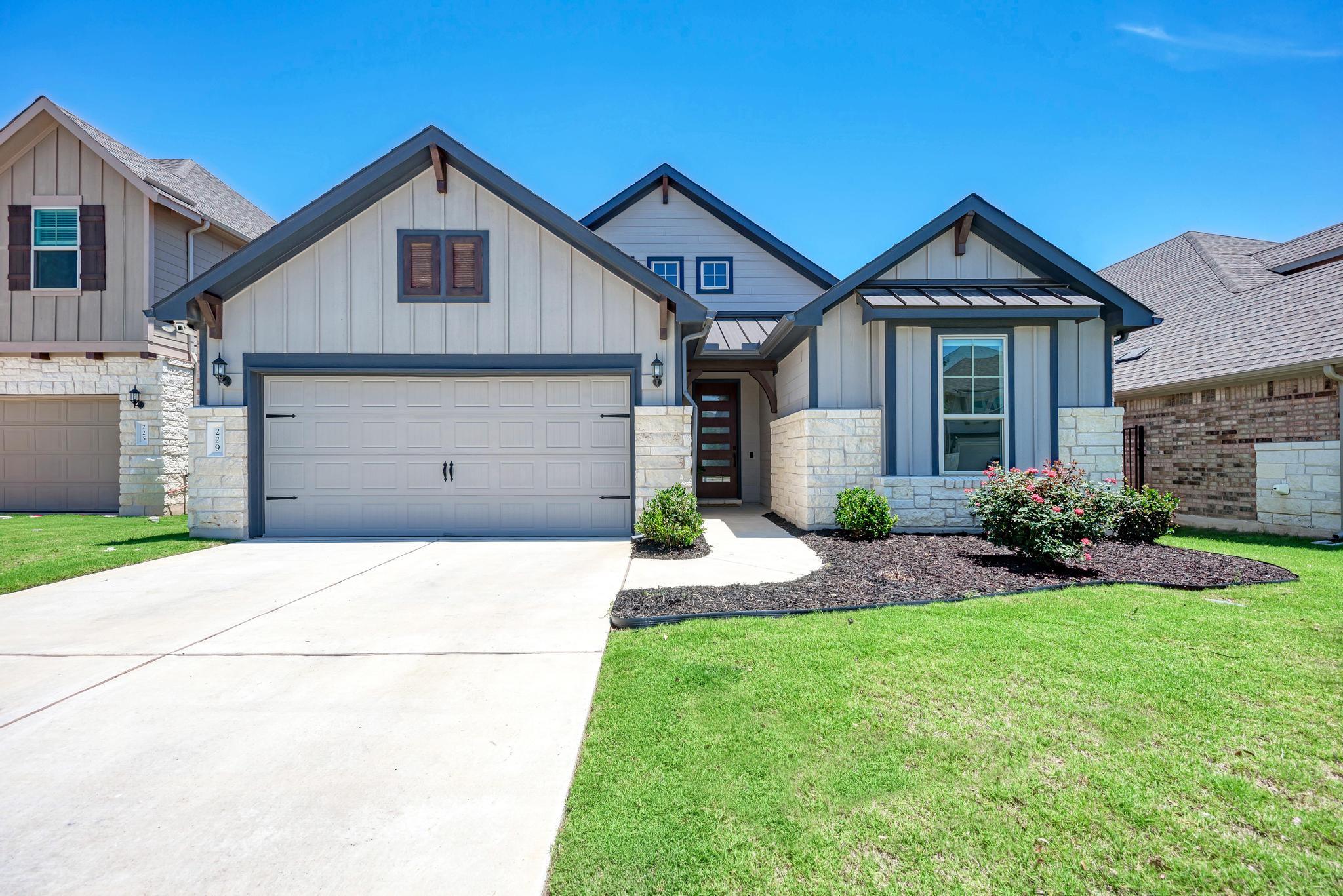 229 Canyoncrest Way Property Photo 8