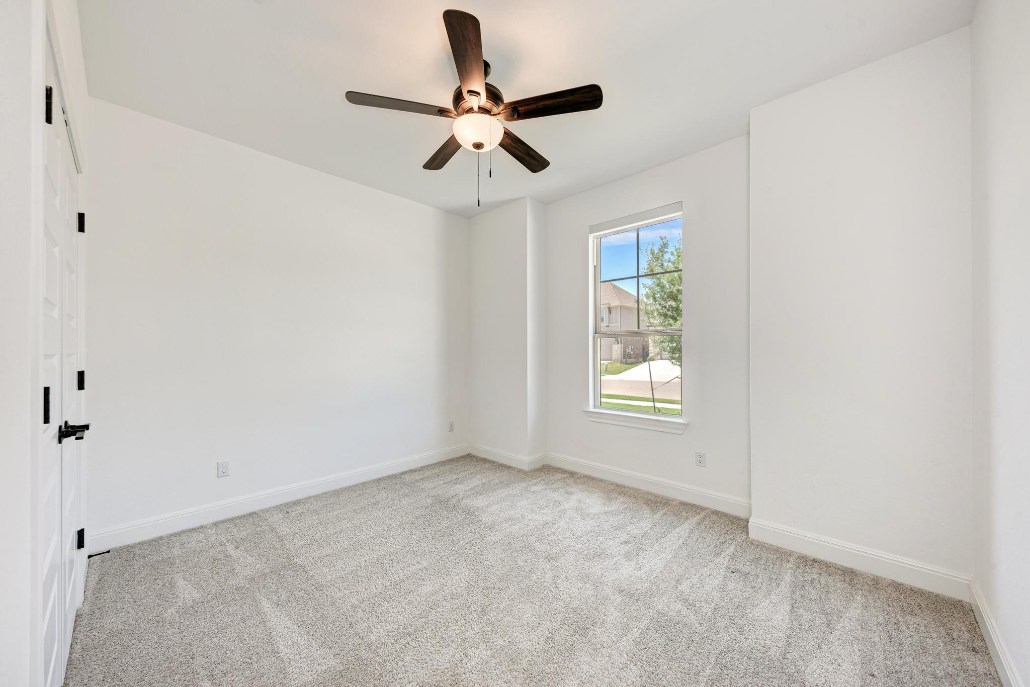 229 Canyoncrest Way Property Photo 17