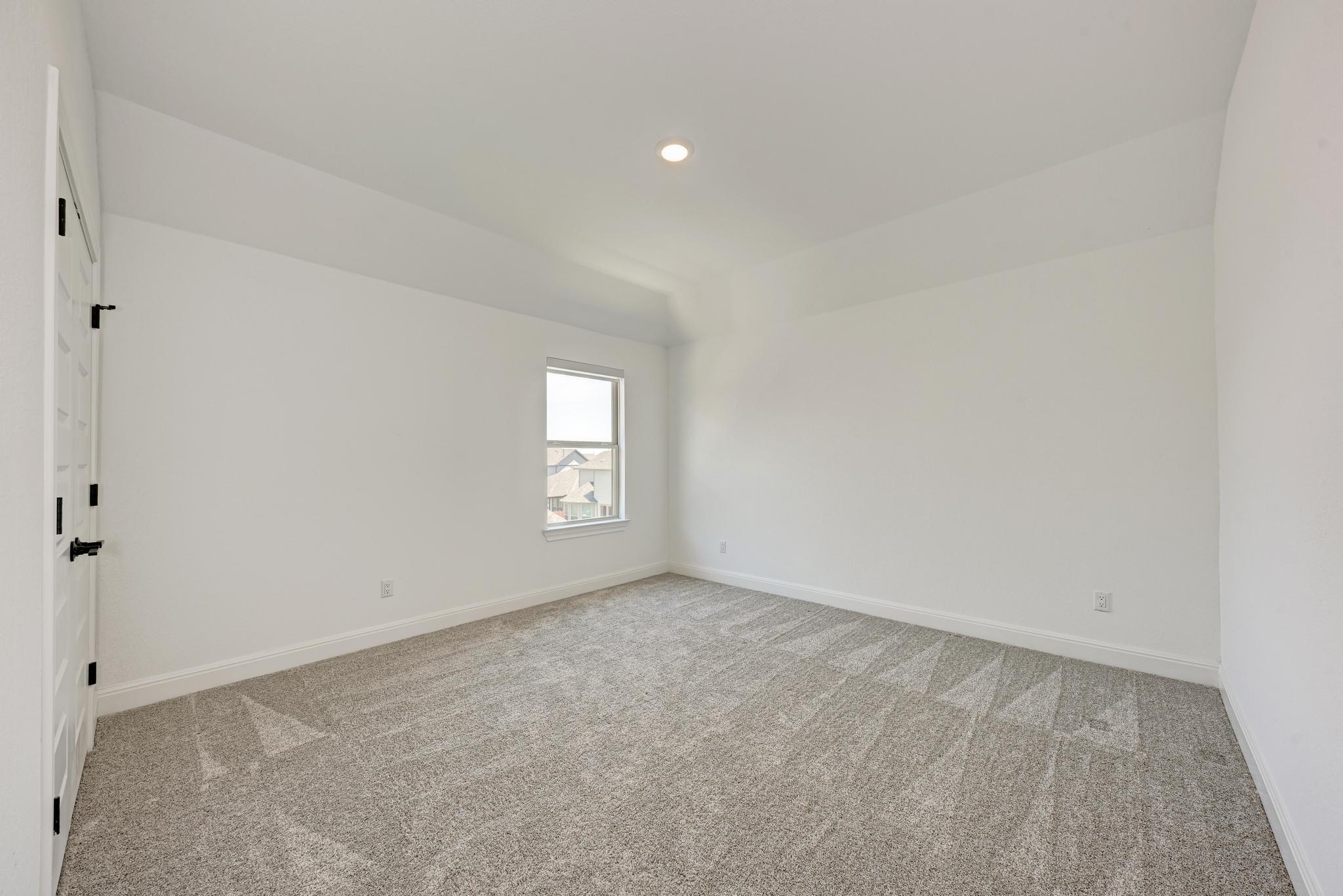 229 Canyoncrest Way Property Photo 25