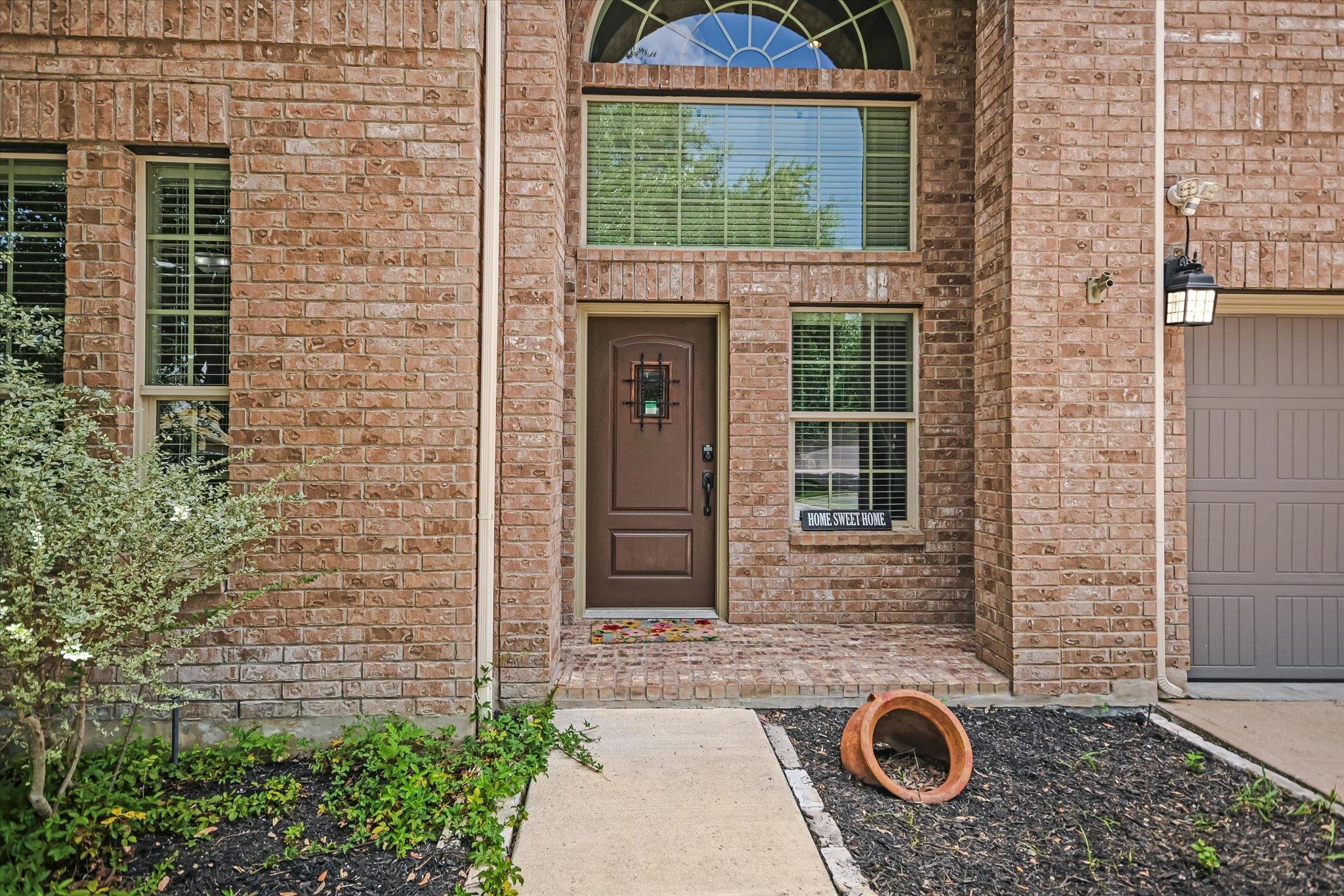 4623 Chestnut Meadows Bnd Property Photo 3