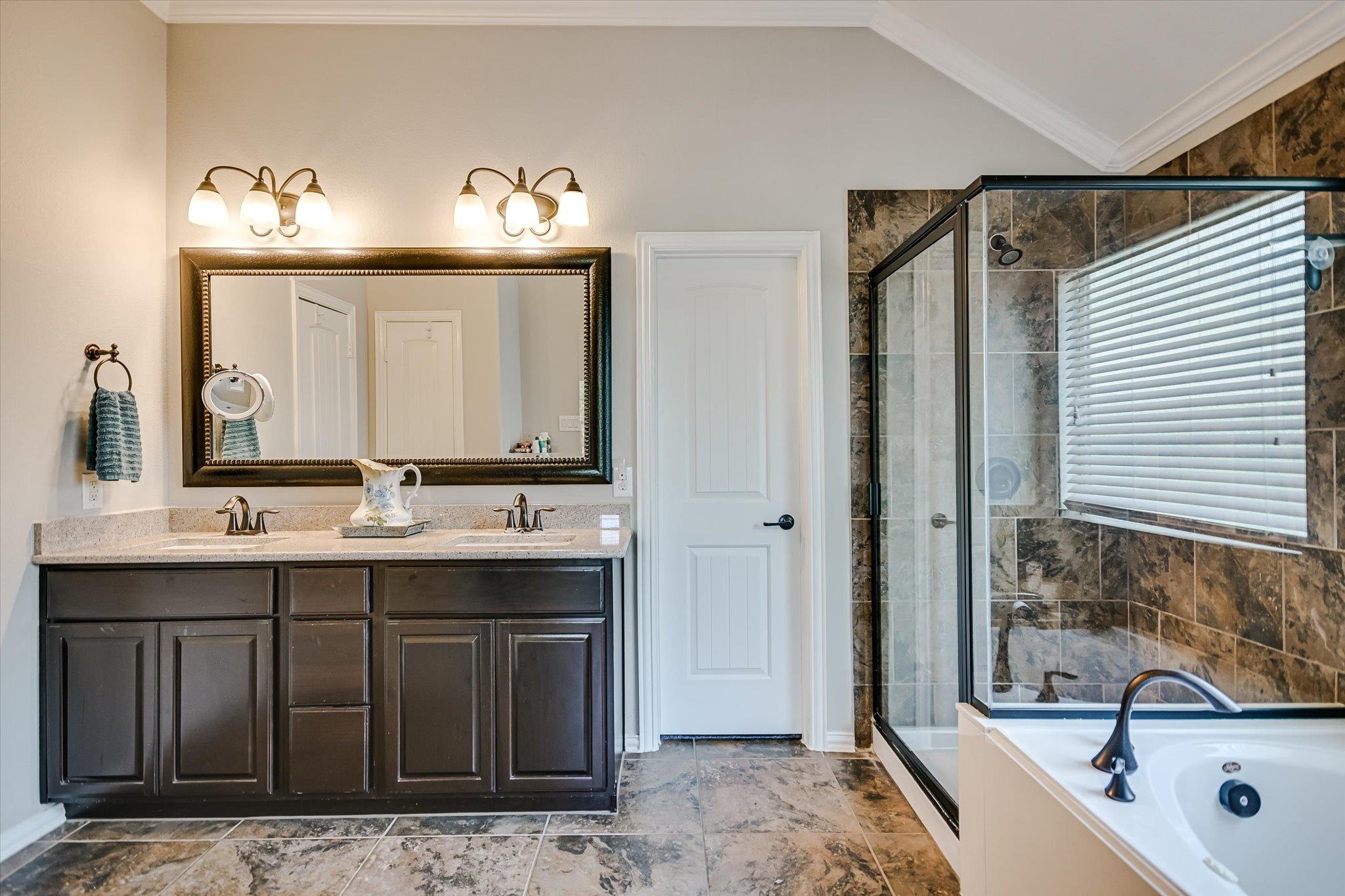 4623 Chestnut Meadows Bnd Property Photo 19