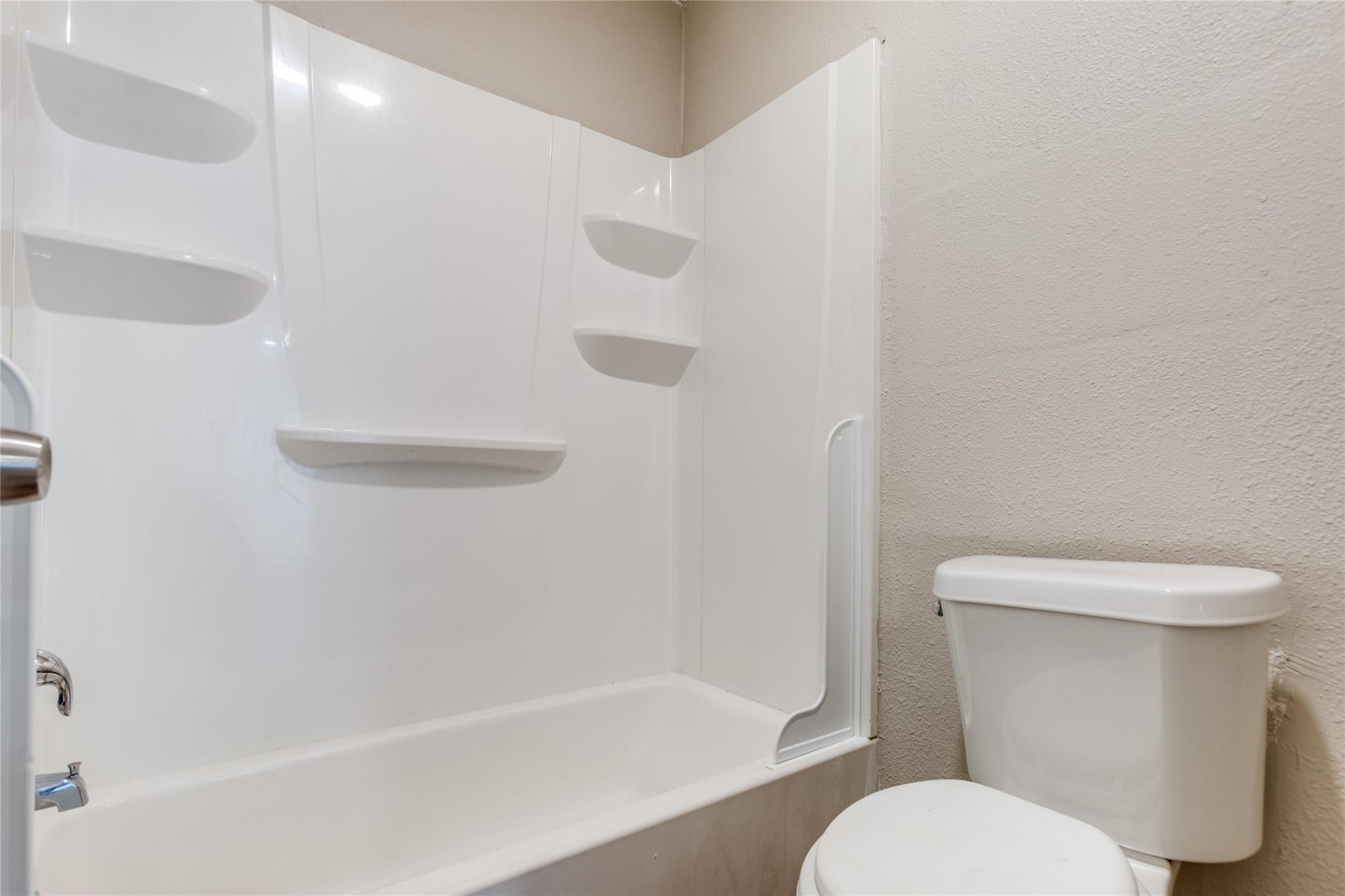 11301 Nicole Cv #c Property Photo 19