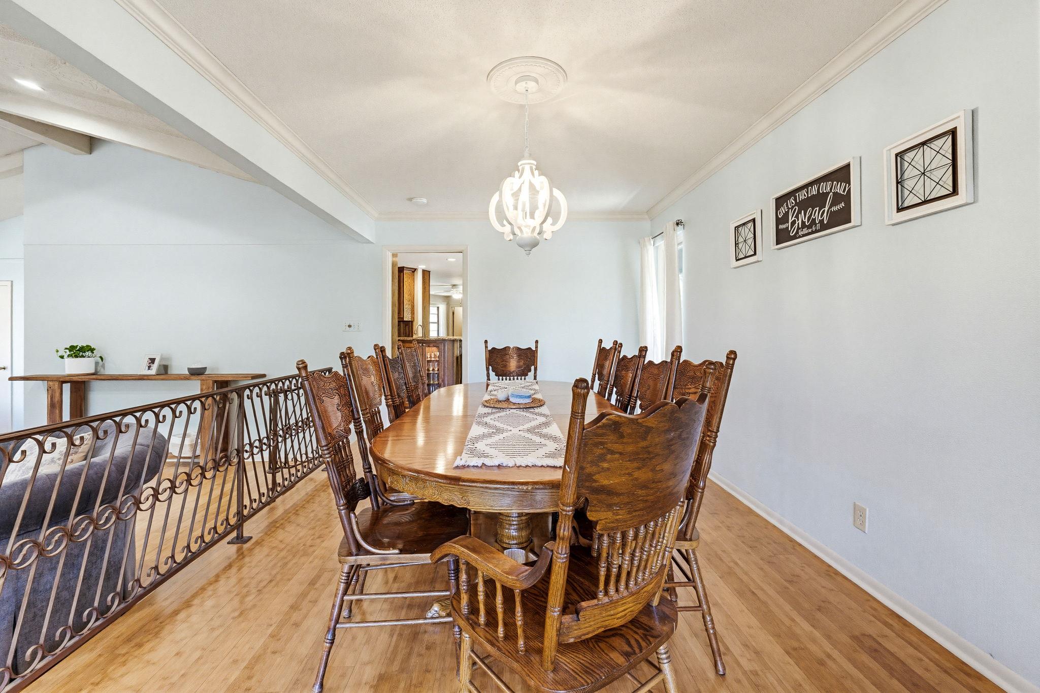20 Sheppard Ln Property Photo 10