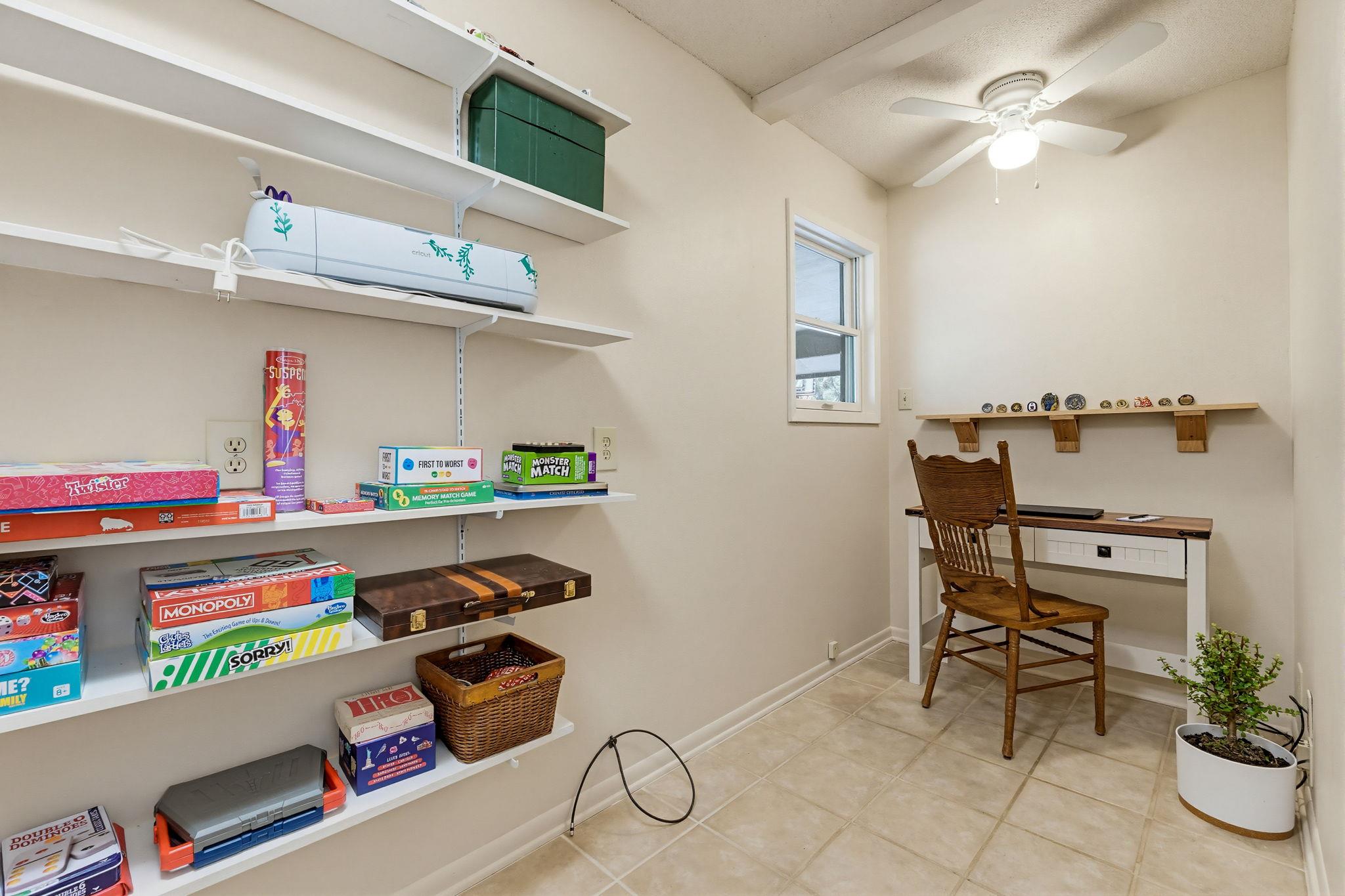 20 Sheppard Ln Property Photo 21