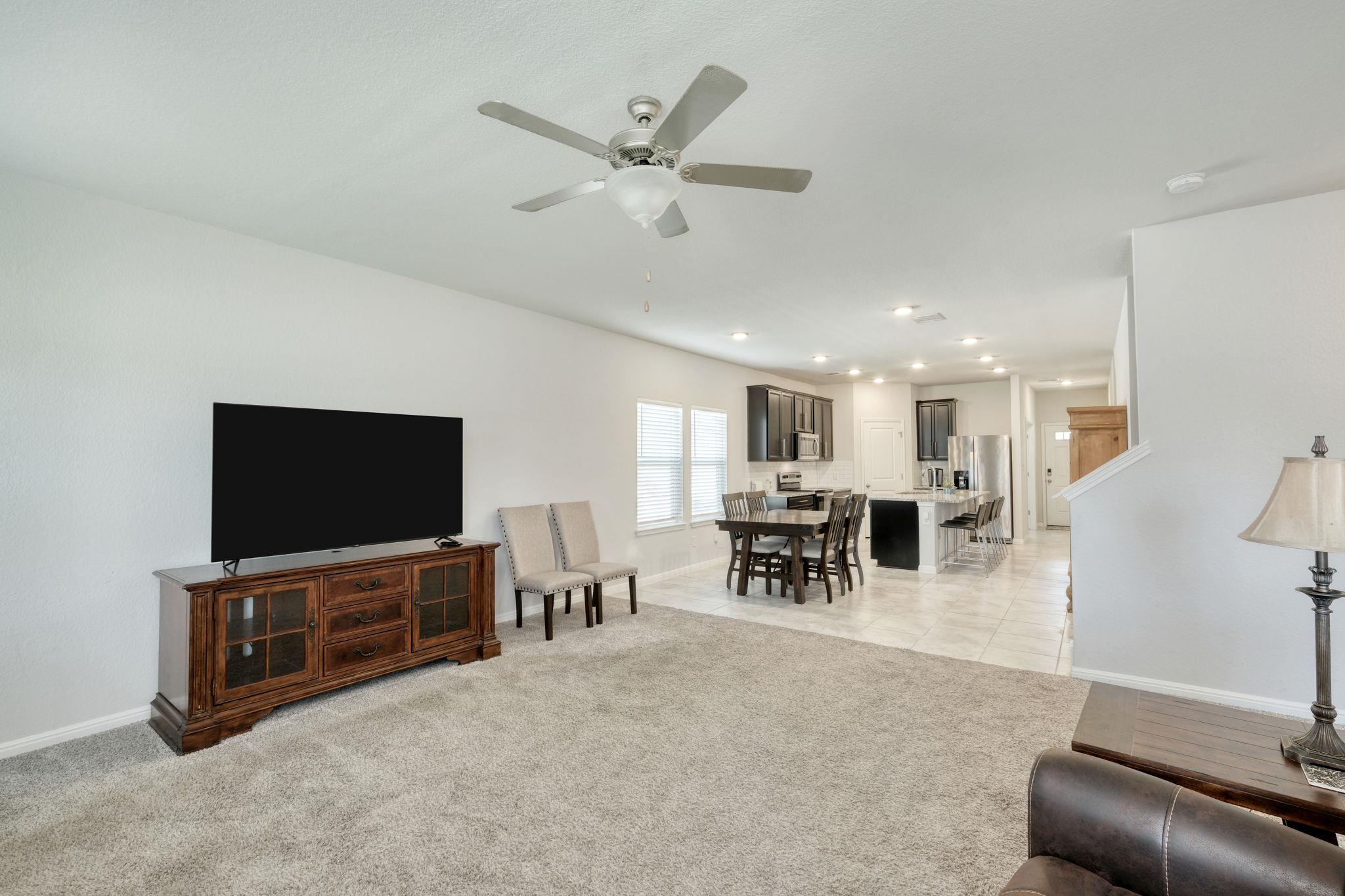 1009 Whelk Loop Property Photo 9