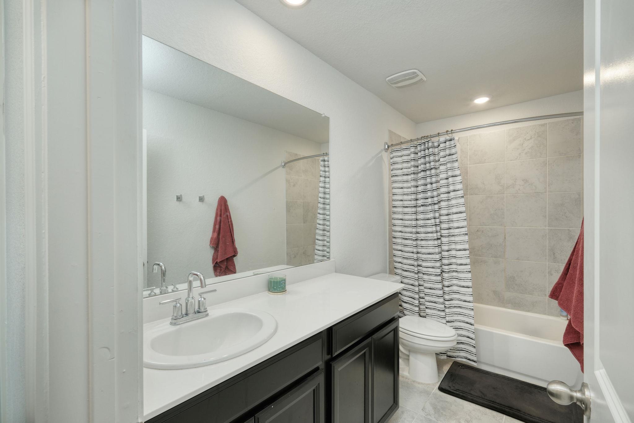 1009 Whelk Loop Property Photo 22