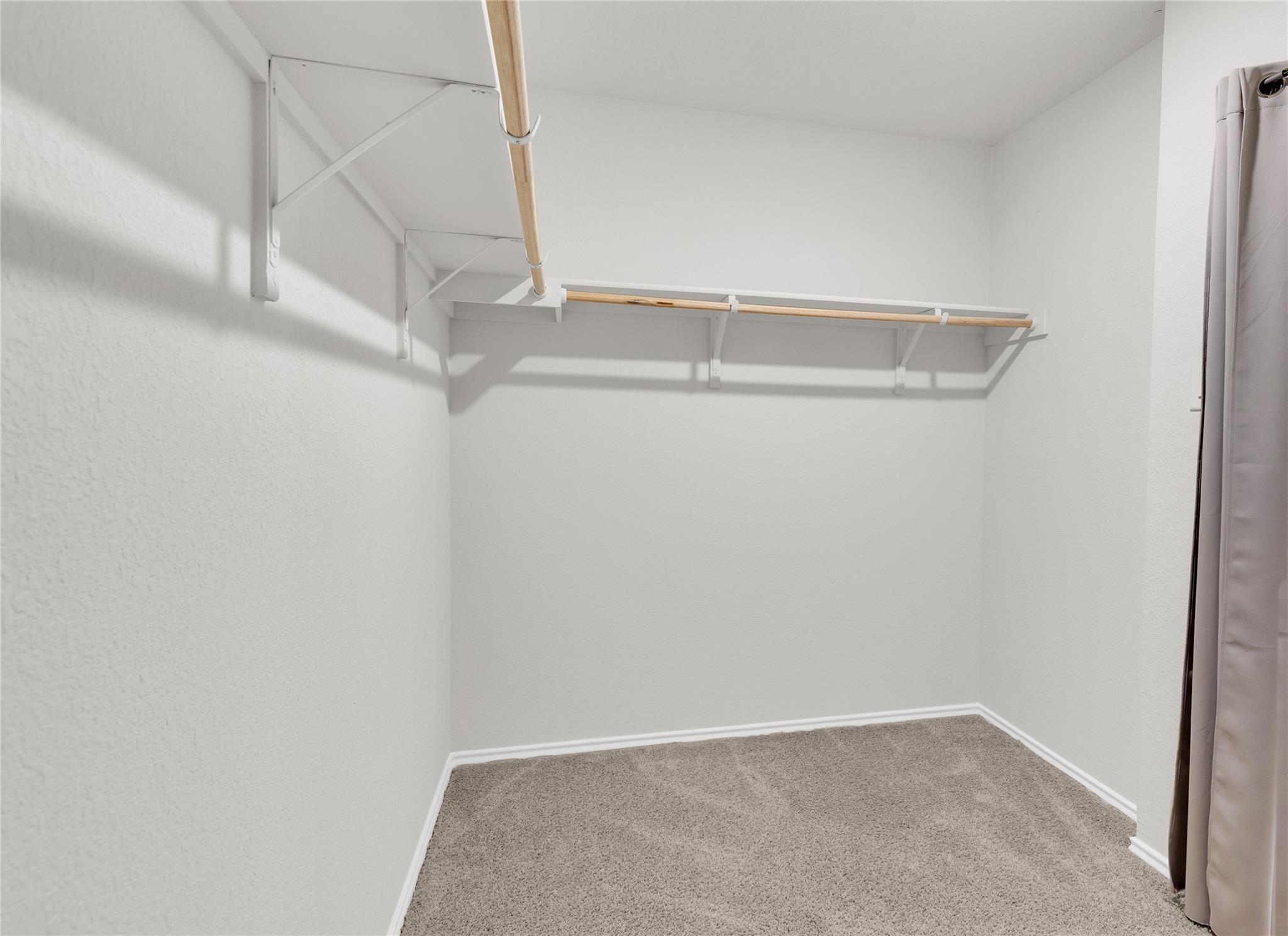 238 Sickle Loop Property Photo 29
