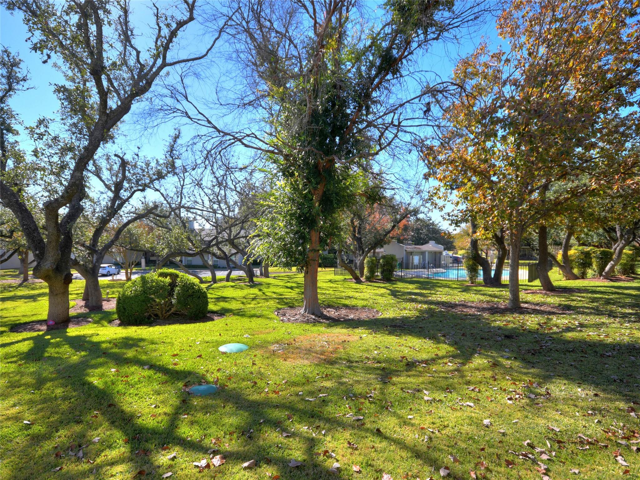 100 Lido Cir #g2 Property Photo 30