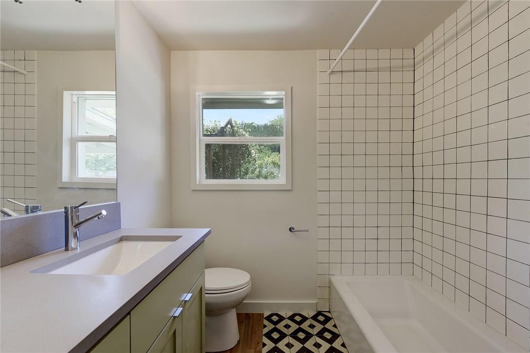 4804 Menchaca Rd Property Photo 24