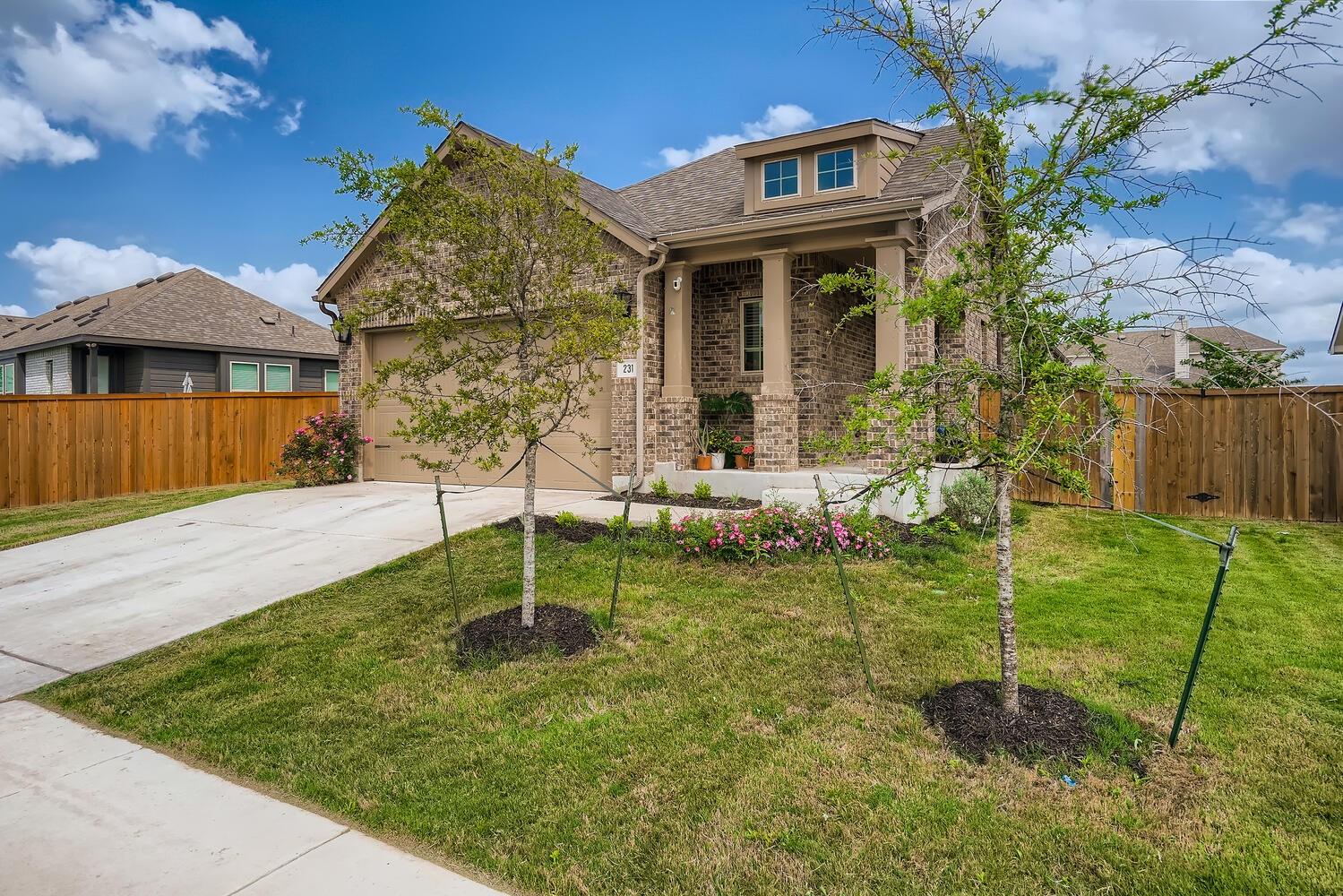 231 Spinnaker Loop Property Photo 2