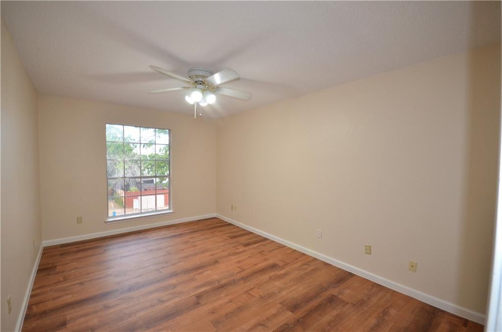 13903 Lothian Dr Property Photo 25