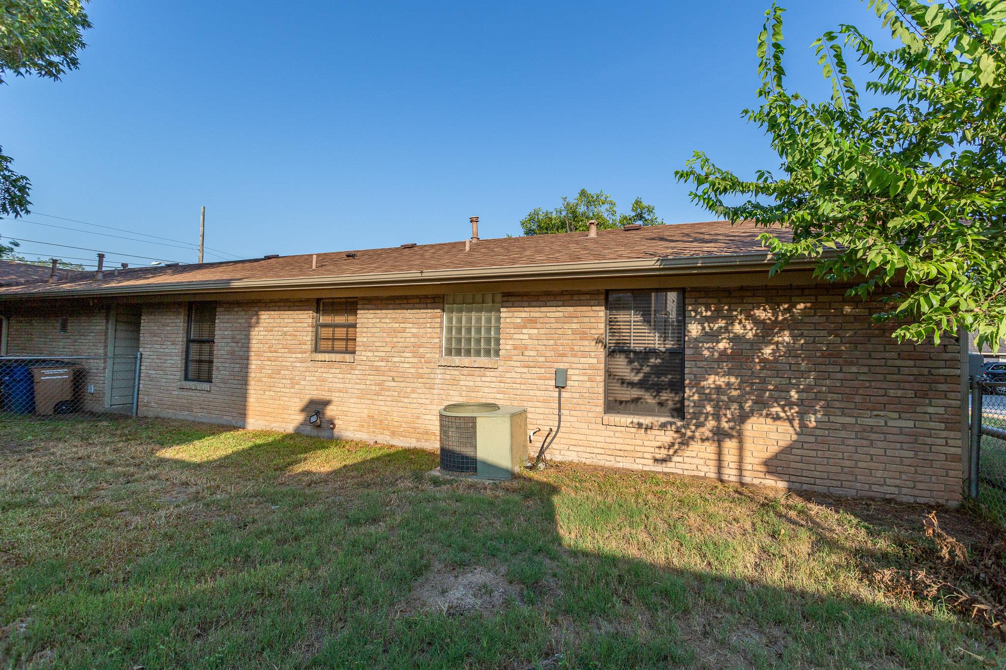 4501 Caswell Ave Property Photo 18