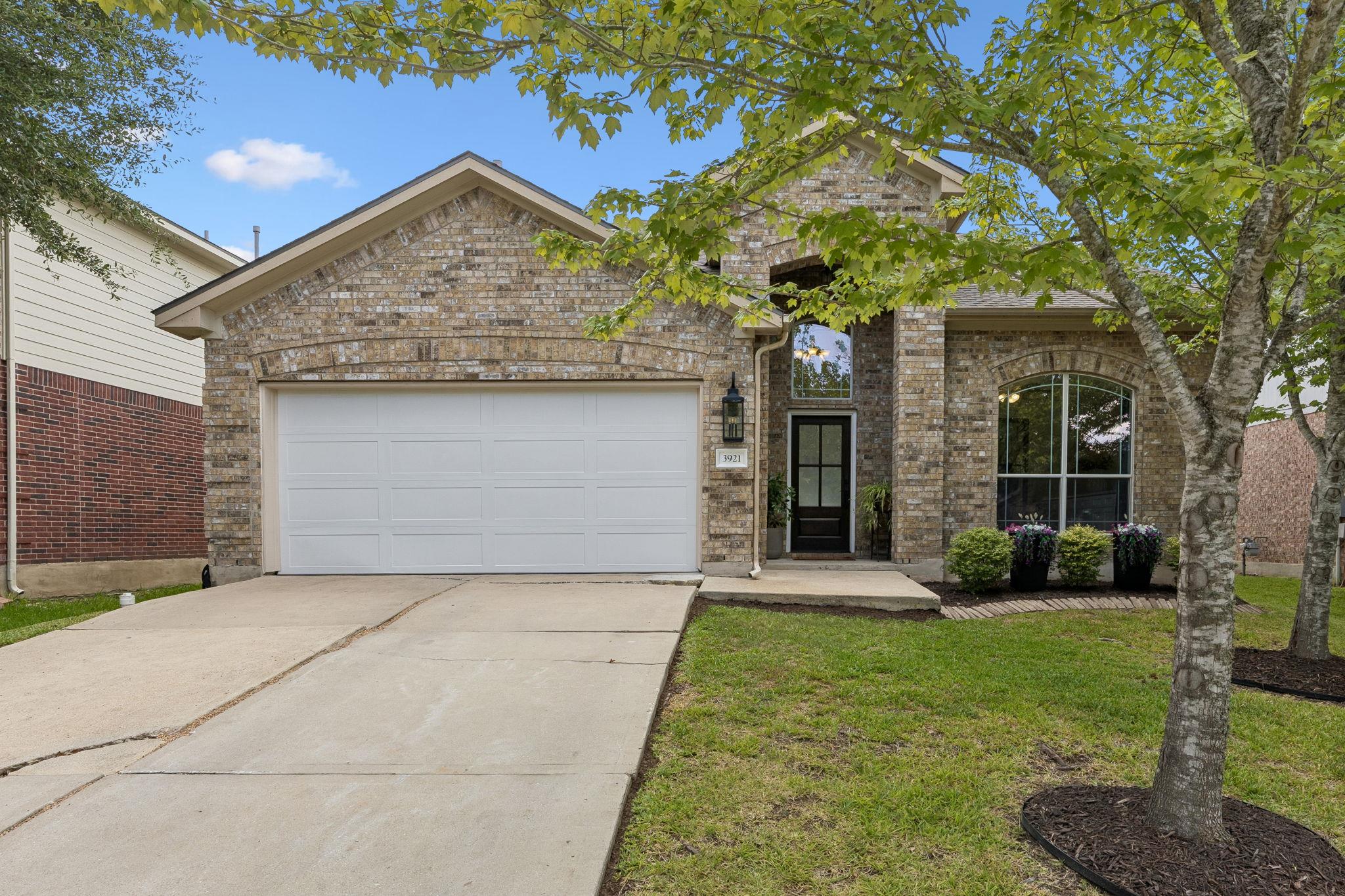 3921 Veiled Falls Dr Property Photo 1
