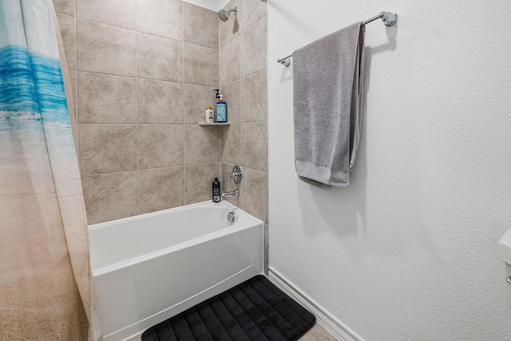 205 Stinchcomb Rd Property Photo 24