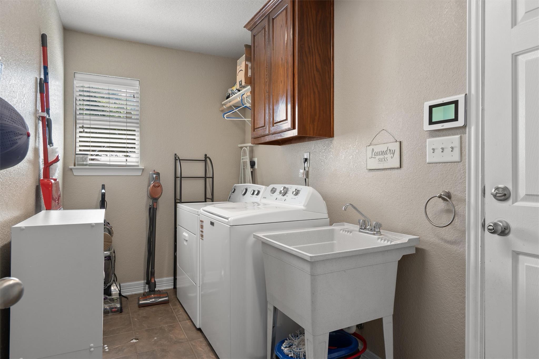 810 Heather Marie Ct Property Photo 29