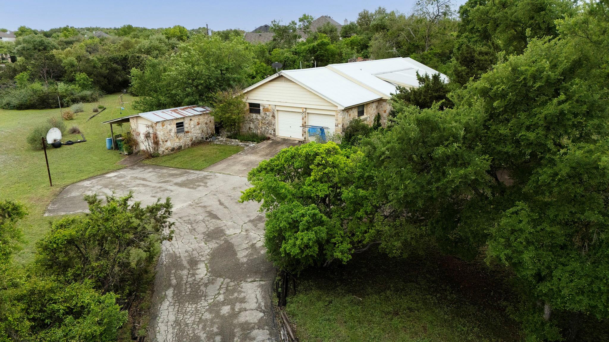 15 Wildflower Trl Property Photo 7