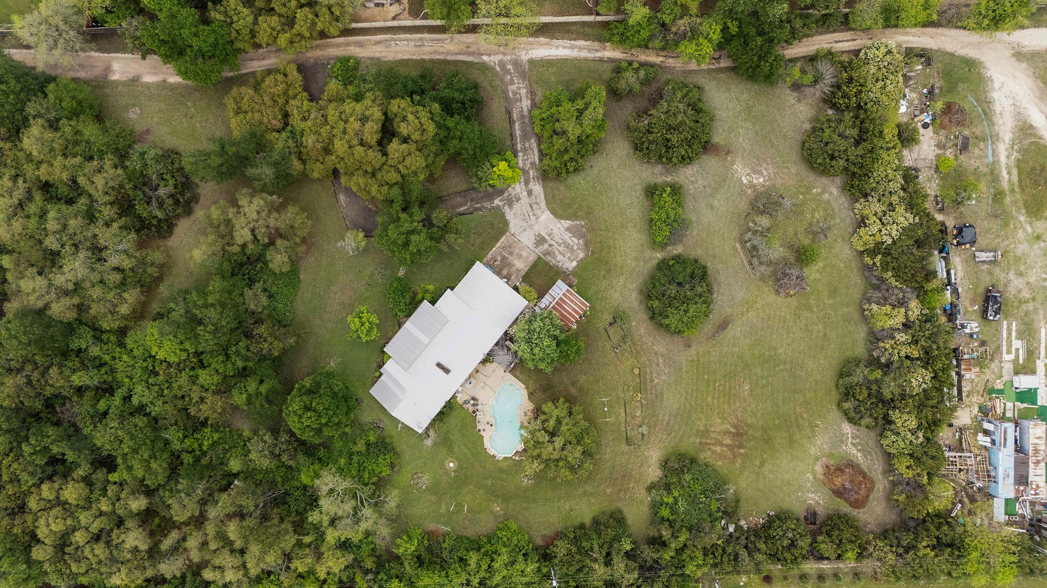 15 Wildflower Trl Property Photo 11