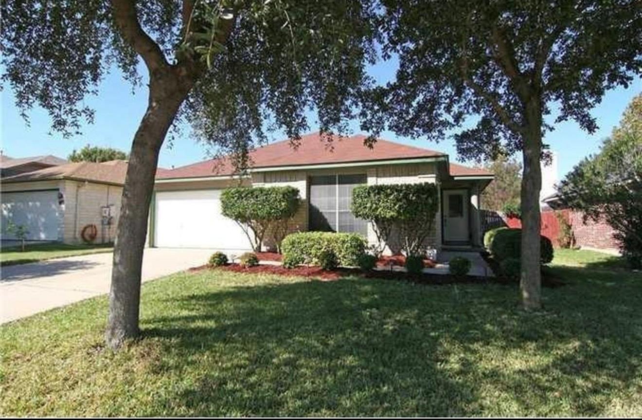 3126 Jazz St Property Photo 1