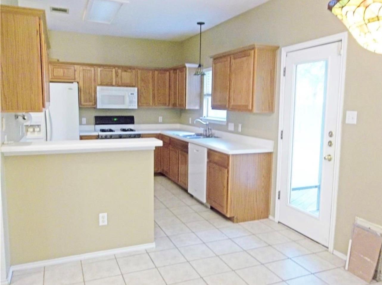 3126 Jazz St Property Photo 2