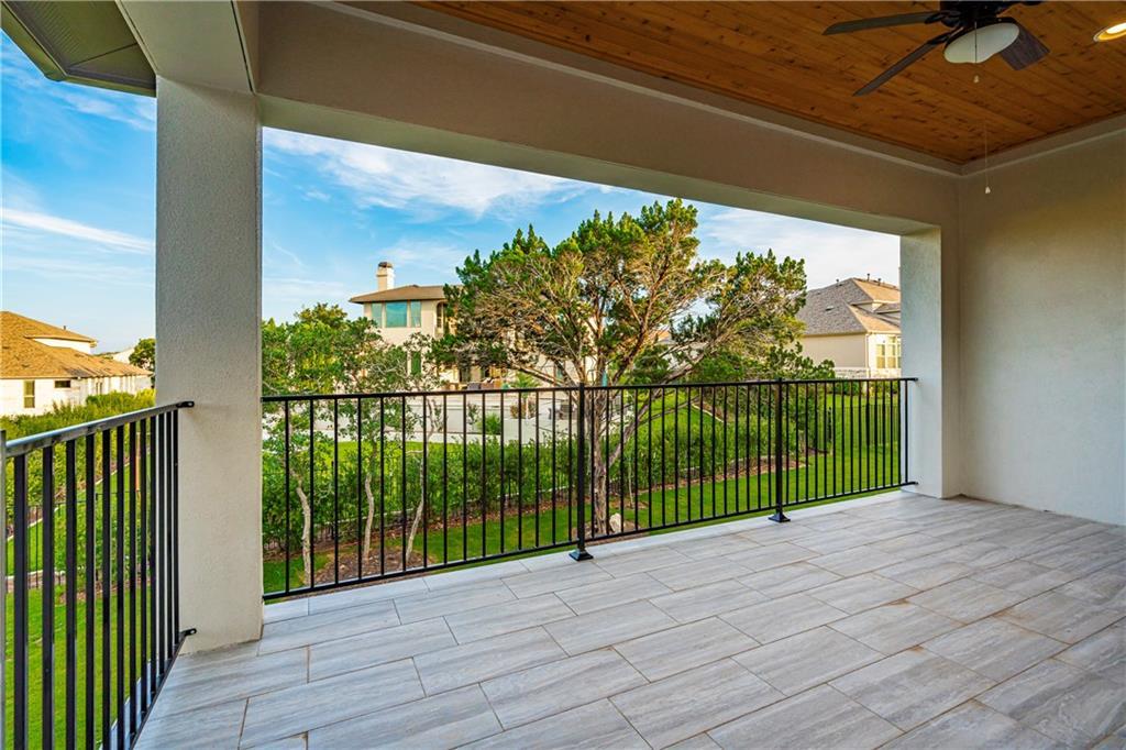 511 Woodside Ter Property Photo 13