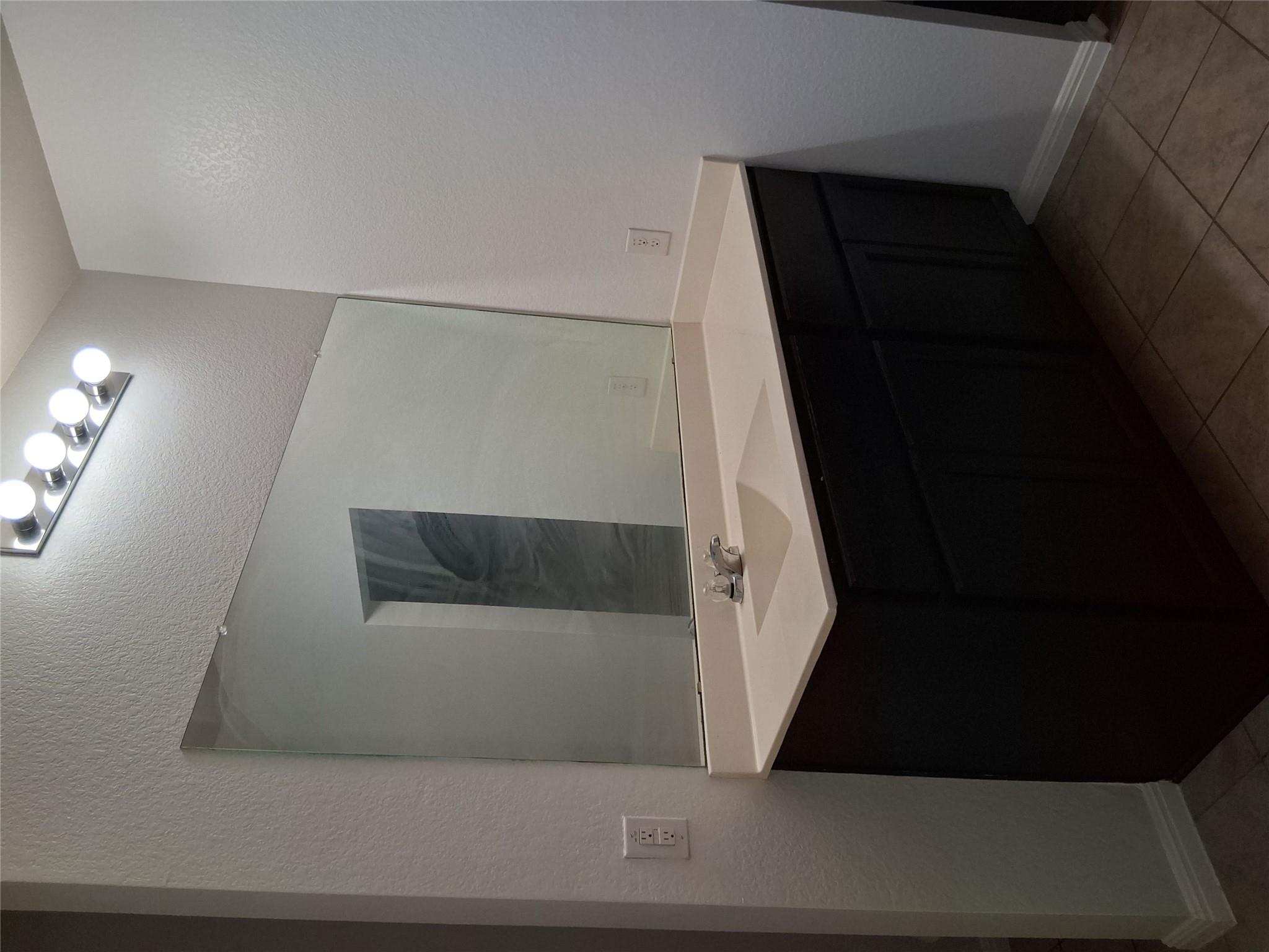 11105 Dawes Pl Property Photo 10