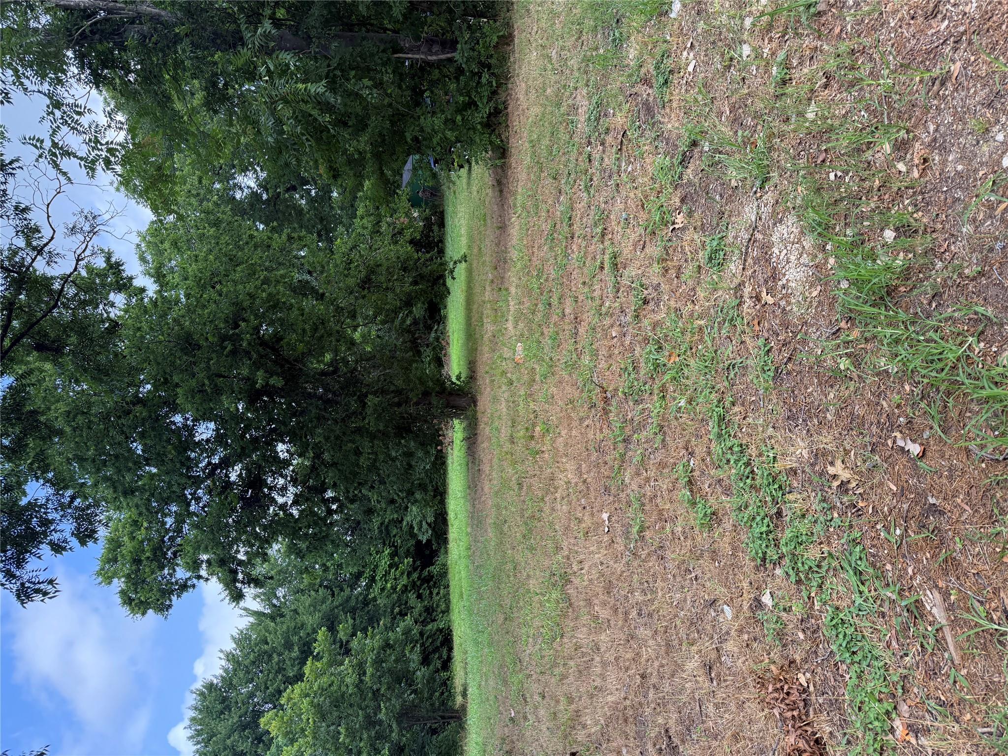 708 N Polk Ave Property Photo 1