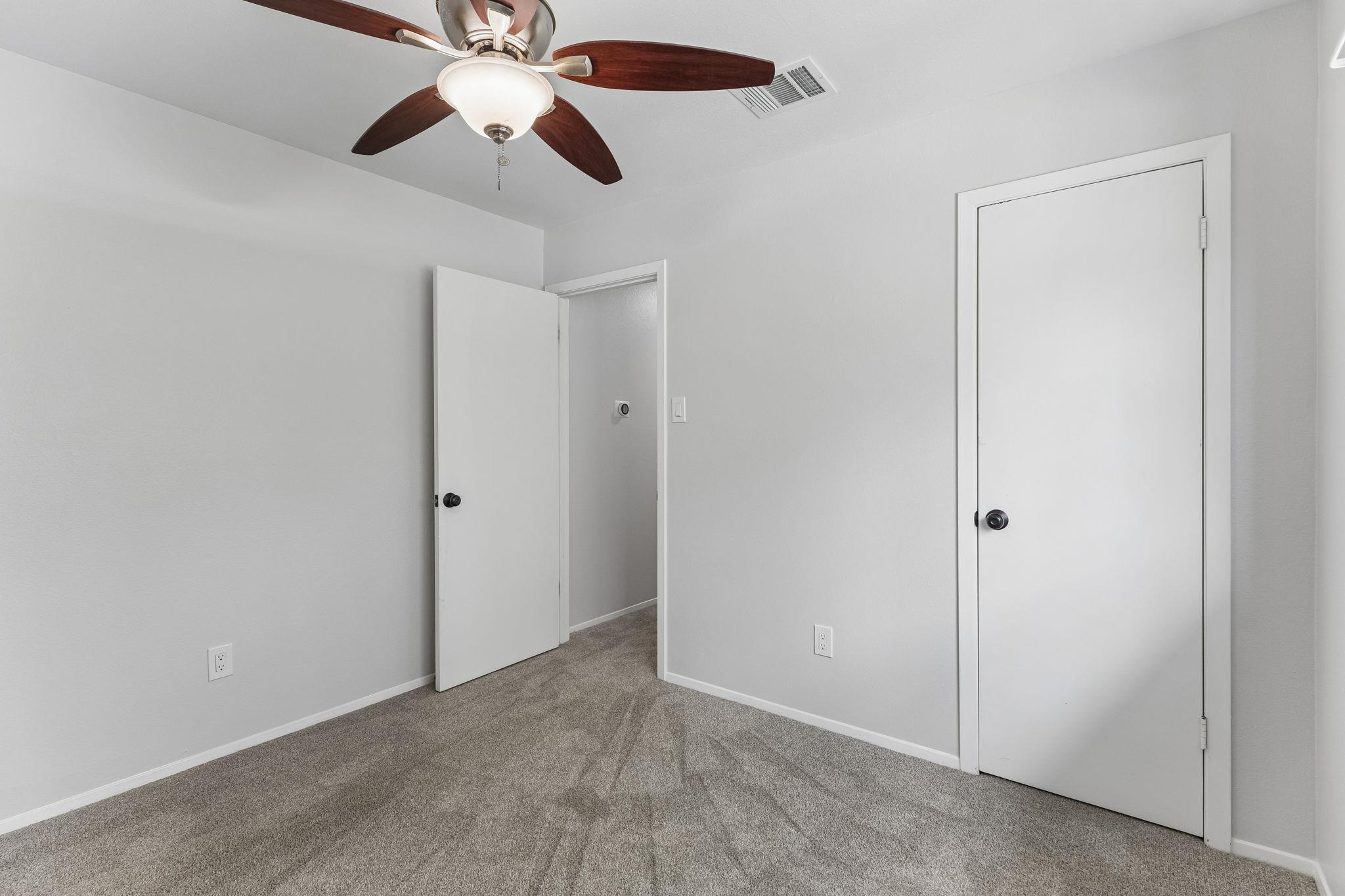 10613 Archdale Dr Property Photo 24