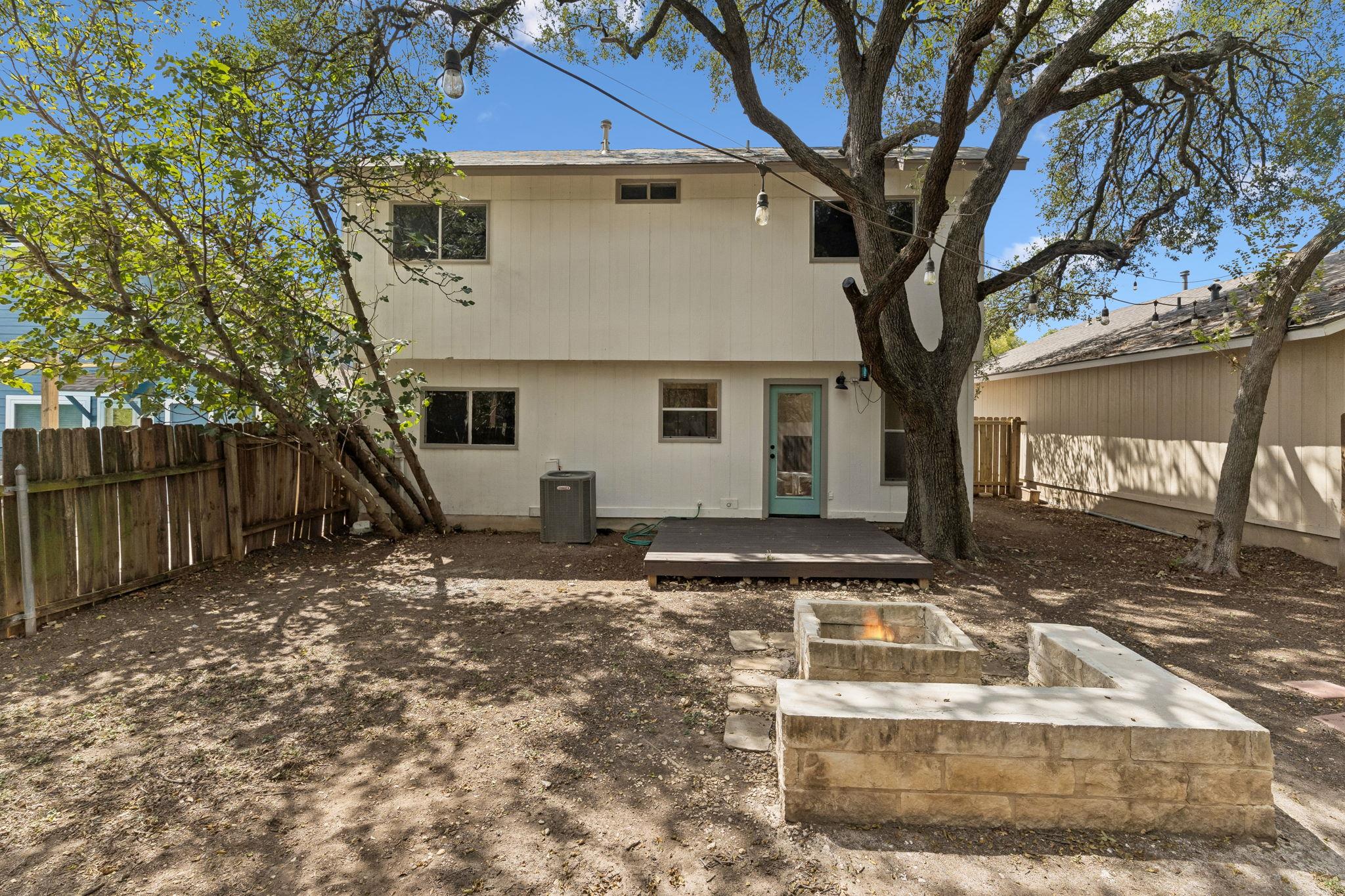 10613 Archdale Dr Property Photo 27