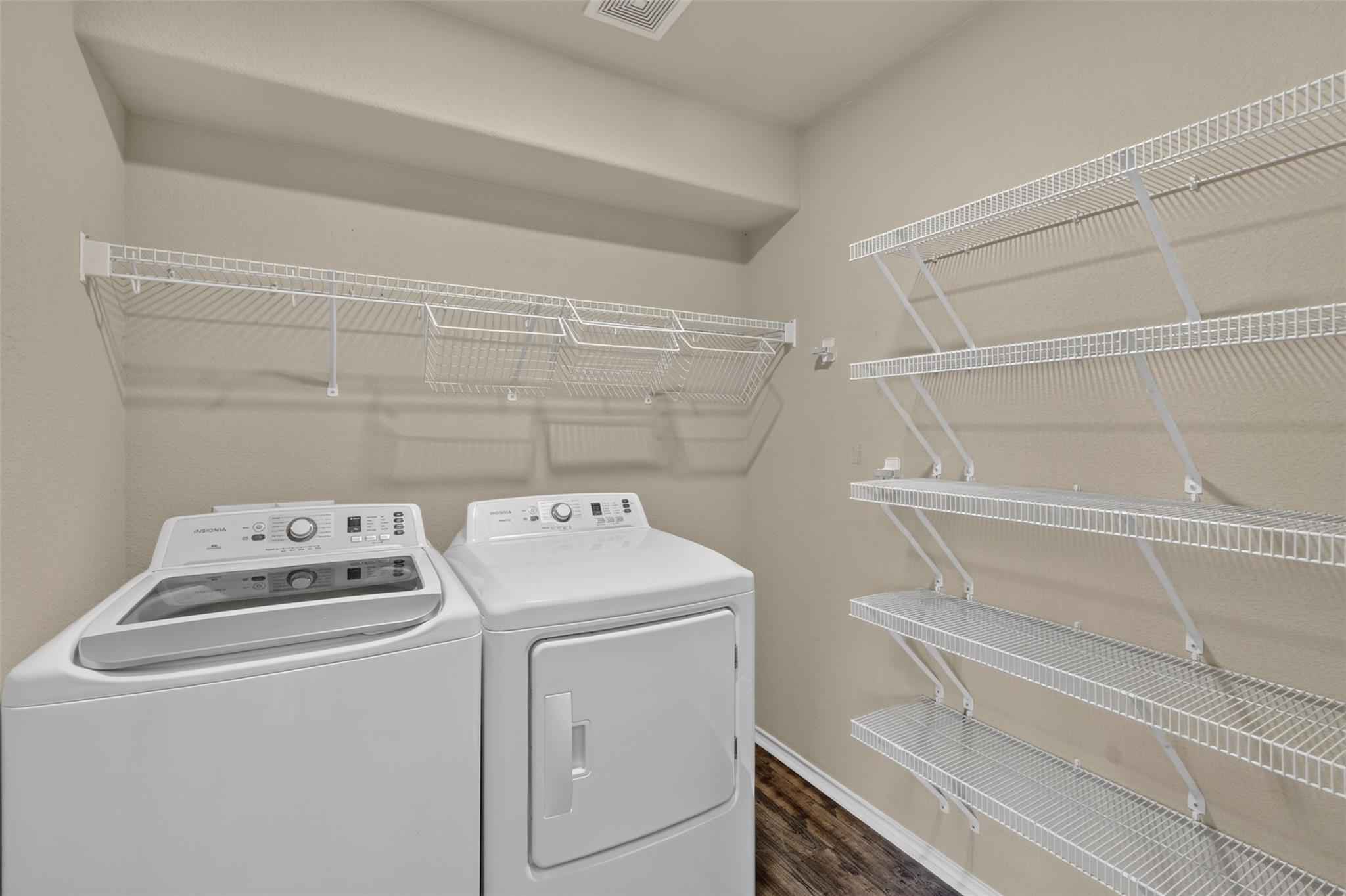 313 Wimberley St Property Photo 14