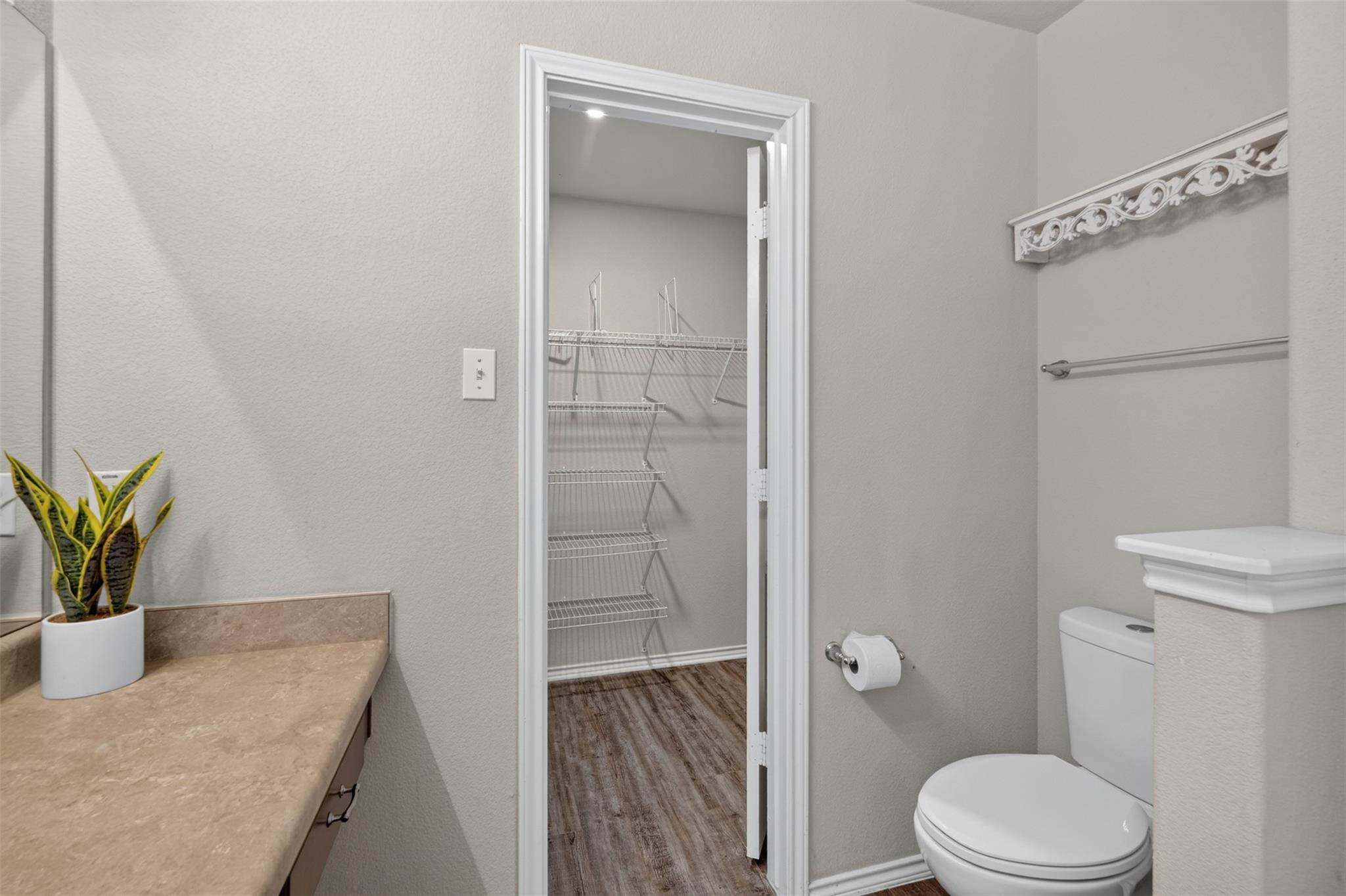 313 Wimberley St Property Photo 21