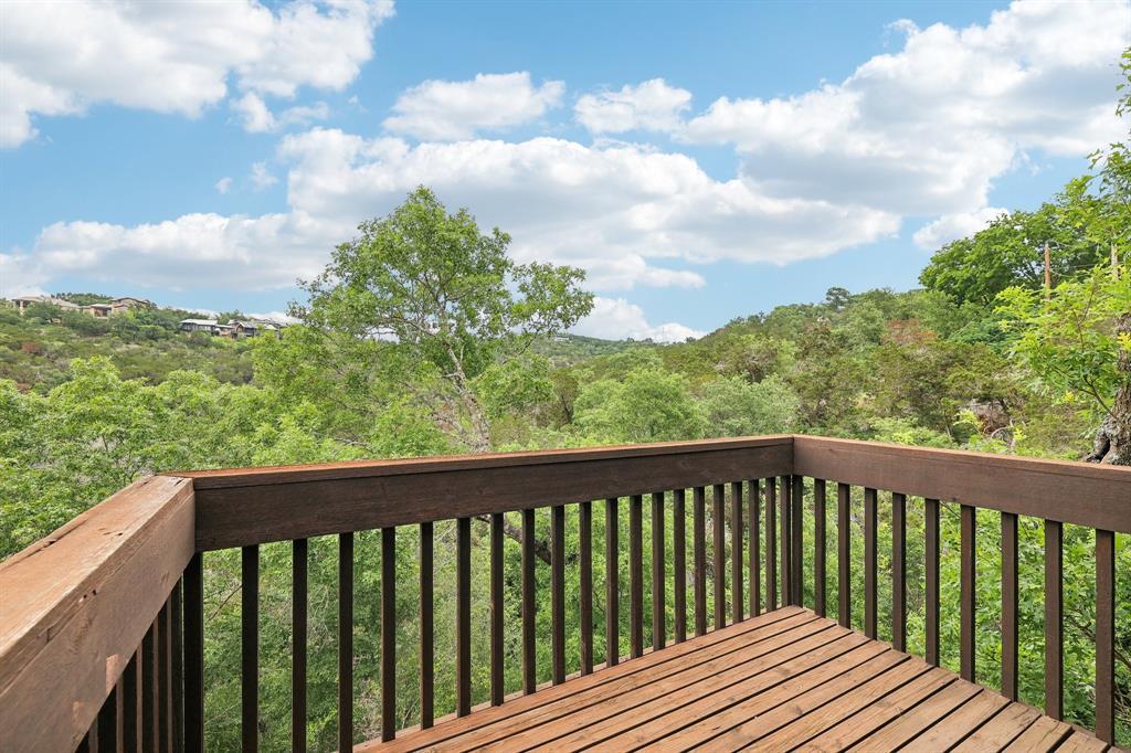 1002 Jousting Pl Property Photo 14