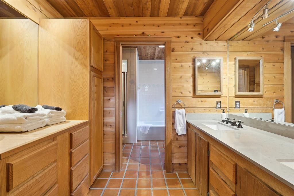 1002 Jousting Pl Property Photo 20