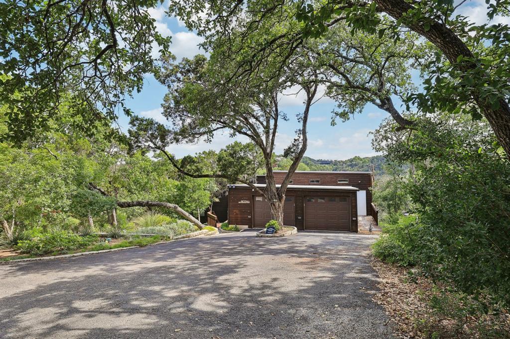 1002 Jousting Pl Property Photo 38