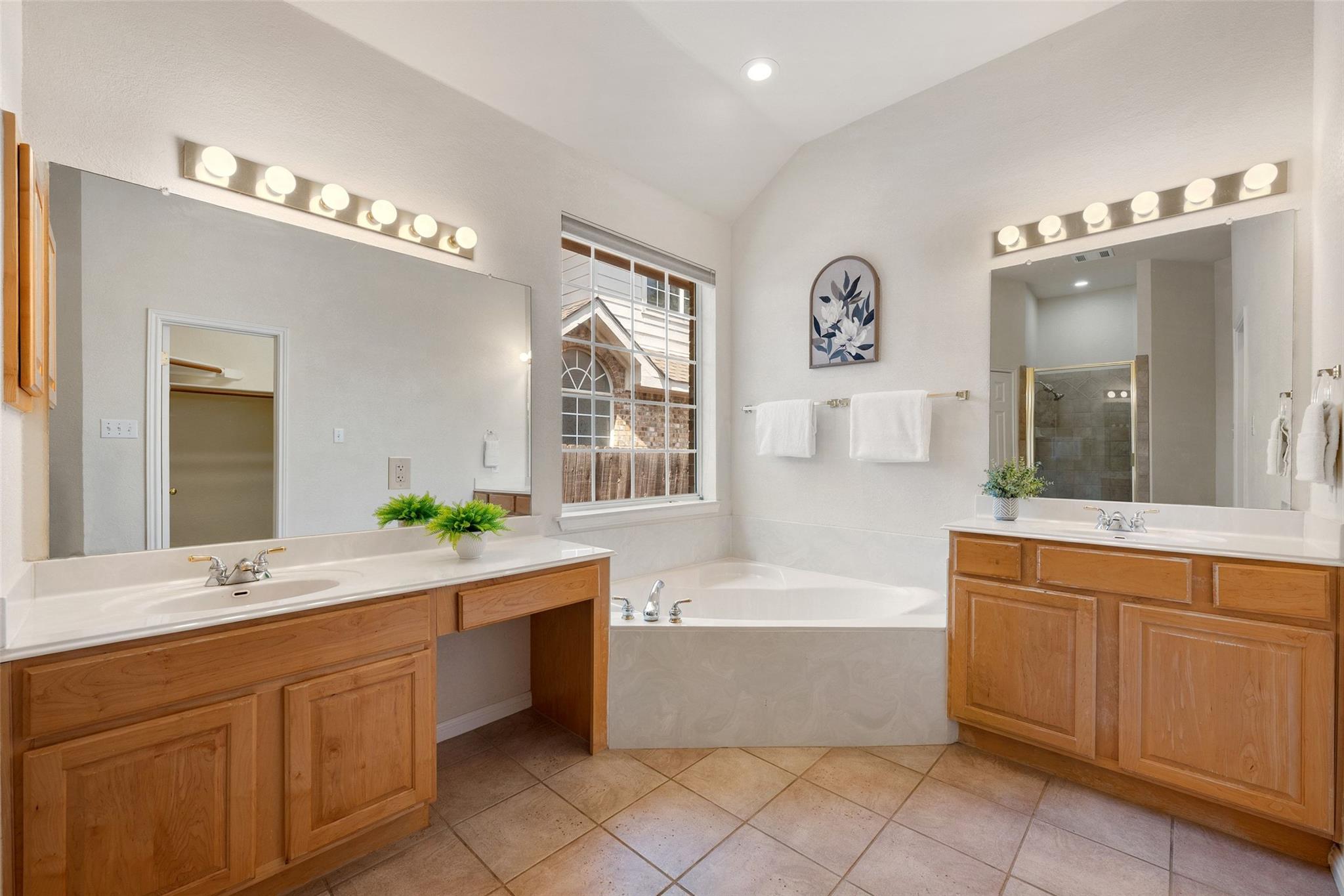 5721 Trelawney Ln Property Photo 18