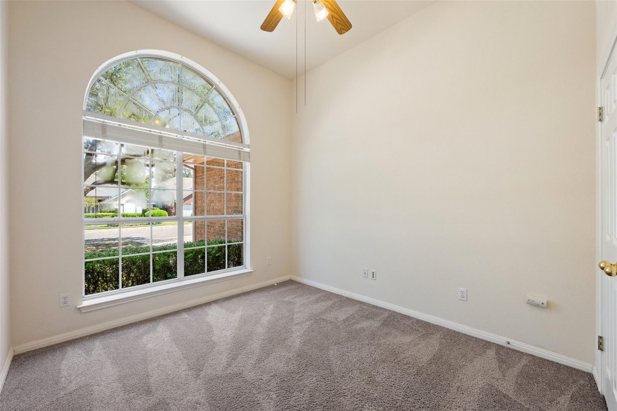 5721 Trelawney Ln Property Photo 30